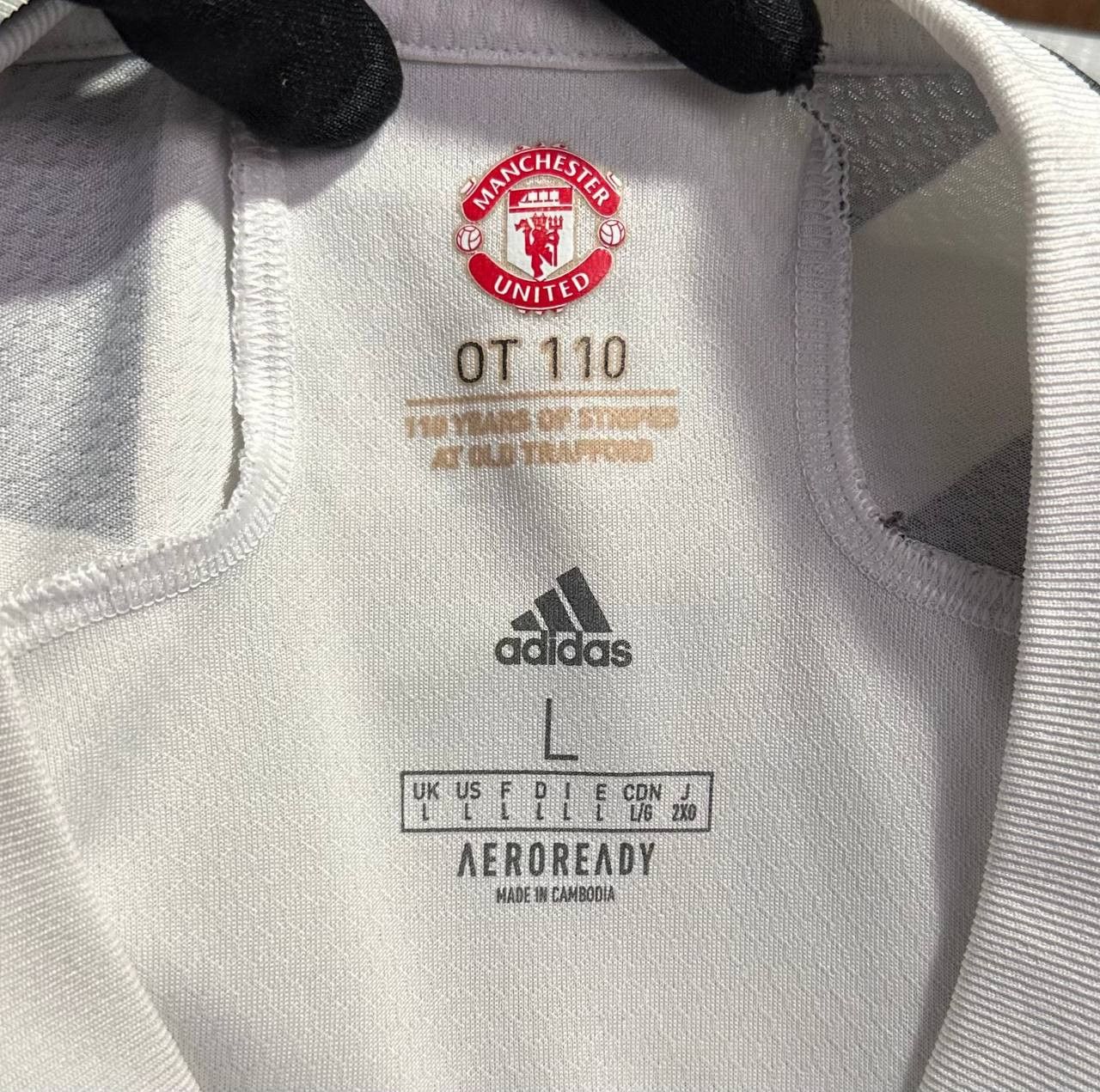 Adidas Manchester United Jersey Third football shirt 2020/21 Adidas Size US L / EU 52-54 / 3 - 8 Thumbnail
