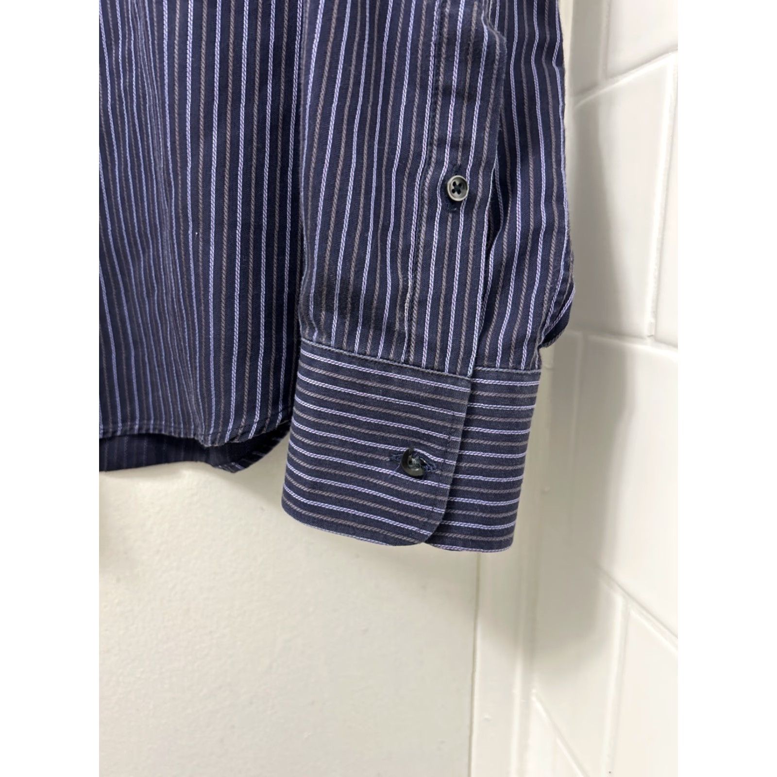 Zanella Zanella Shirt Mens 17 Blue Striped Button-Up L/S Collared Pocketed Made In Italy Fitted Regular Size 17 Size US XL / EU 56 / 4 - 7 Thumbnail