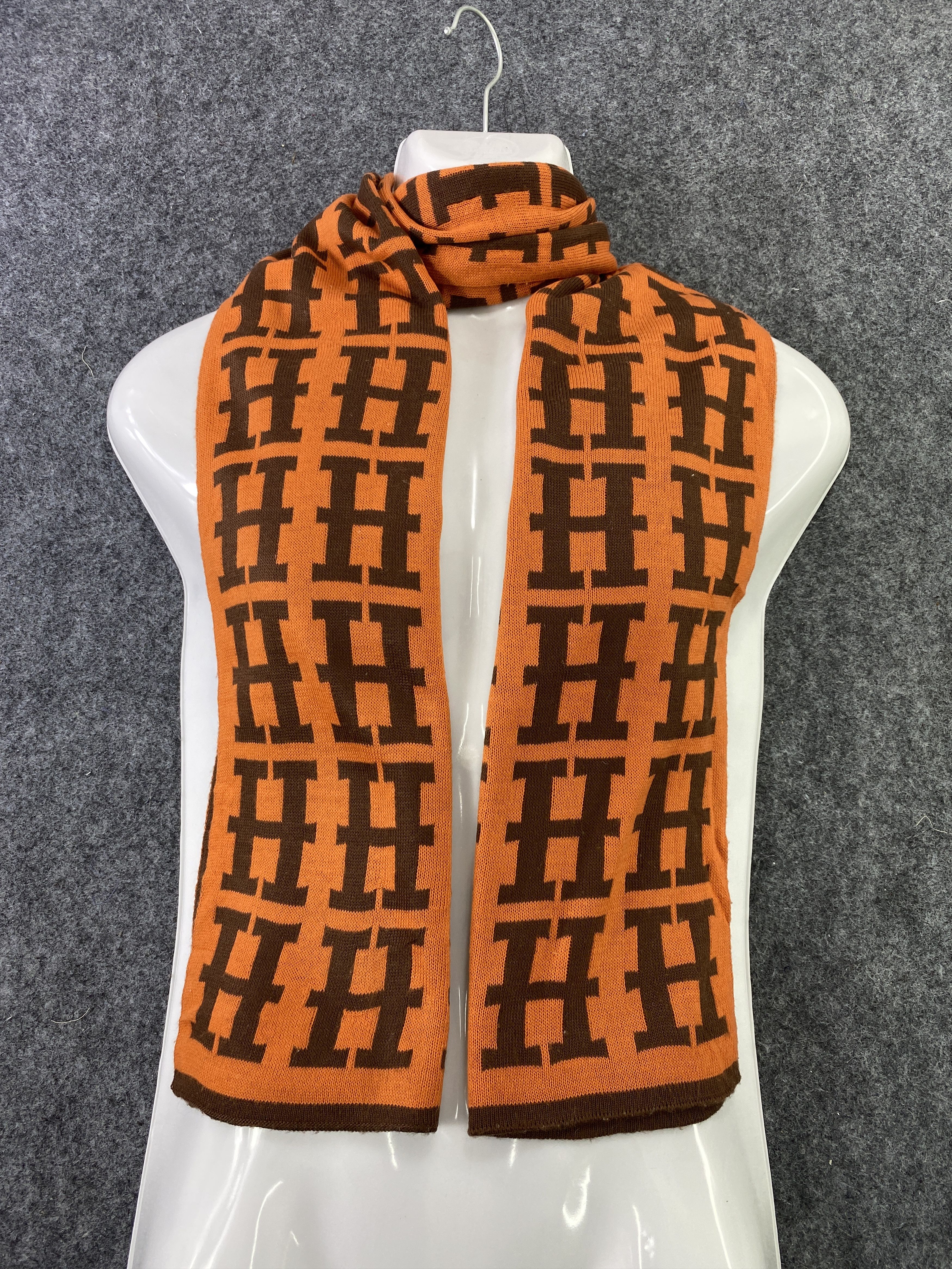 Designer H MONOGRAM LIKE HERMES Scarf/Muffler/neckwear-T470 Size ONE SIZE - 2 Thumbnail