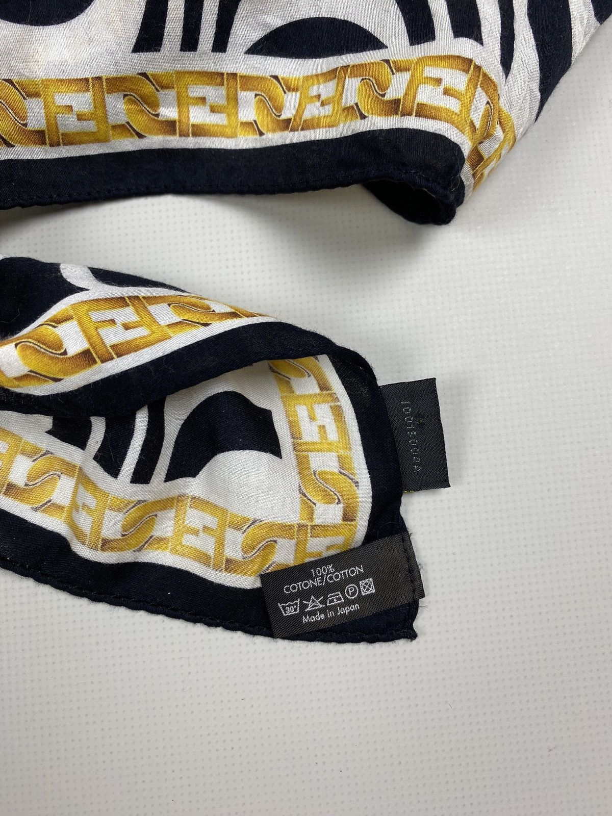Fendi Fendi FF handkerchief monogram scarf Size ONE SIZE - 10 Thumbnail