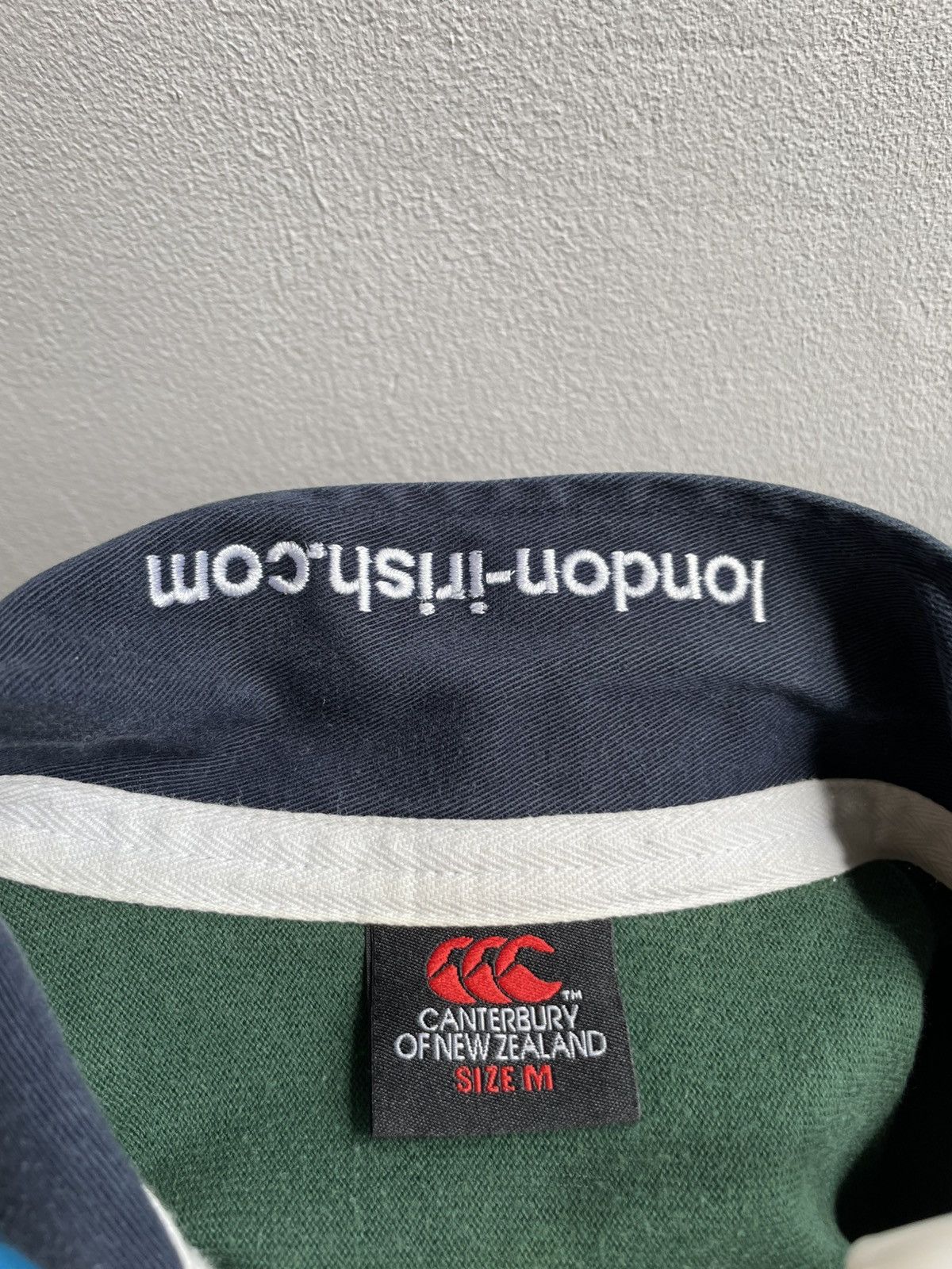 Canterbury of New Zealand London Irish Rugby 2006 2007 Union Jersey Shirt Canterbury Size US M / EU 48-50 / 2 - 19 Thumbnail