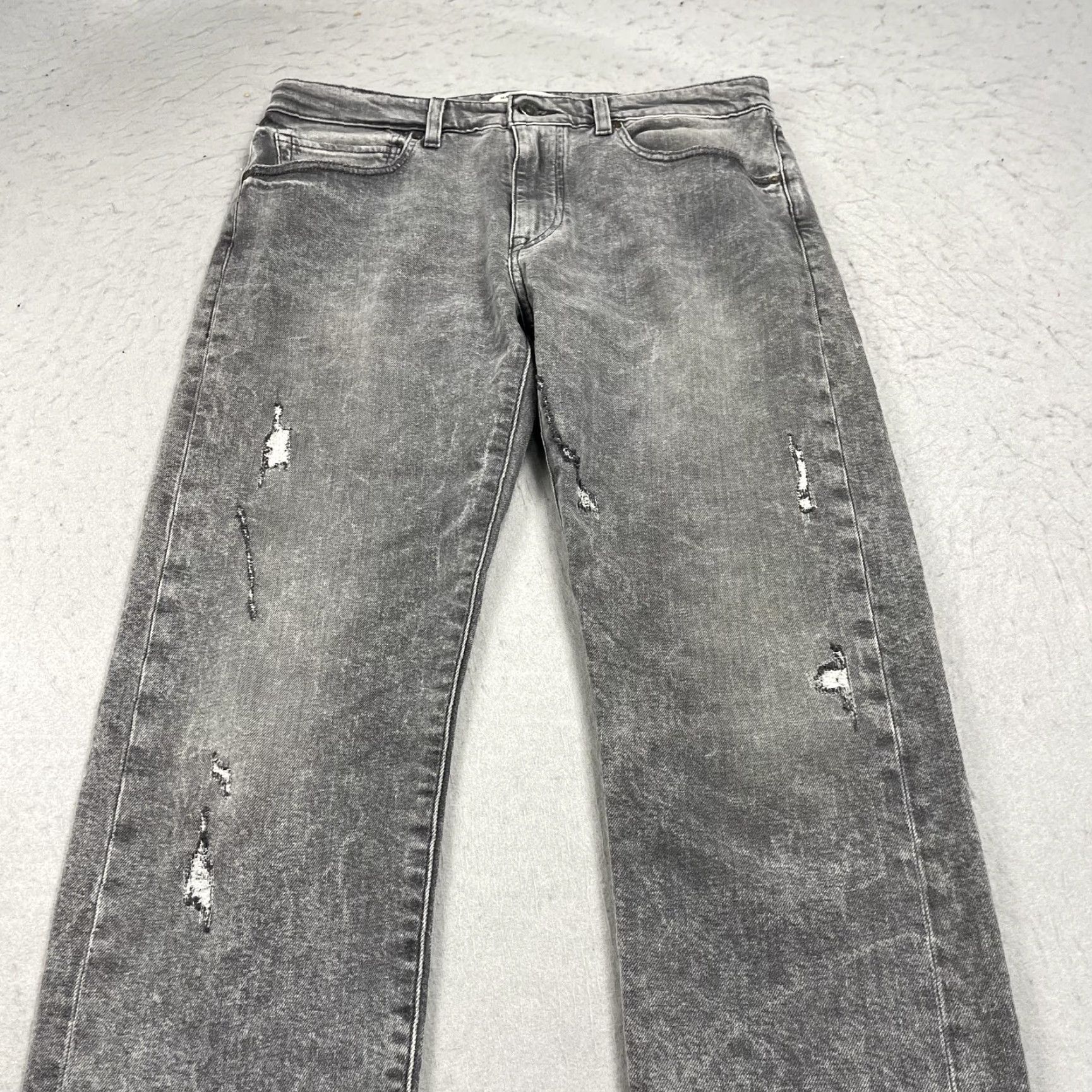 Levi's VINTAGE? Nope, not vintage. Levis Made & Crafted Jeans Mens 32x34 Gray Shuttle Slim Straight Ripped Italy Size US 32 / EU 48 - 3 Thumbnail