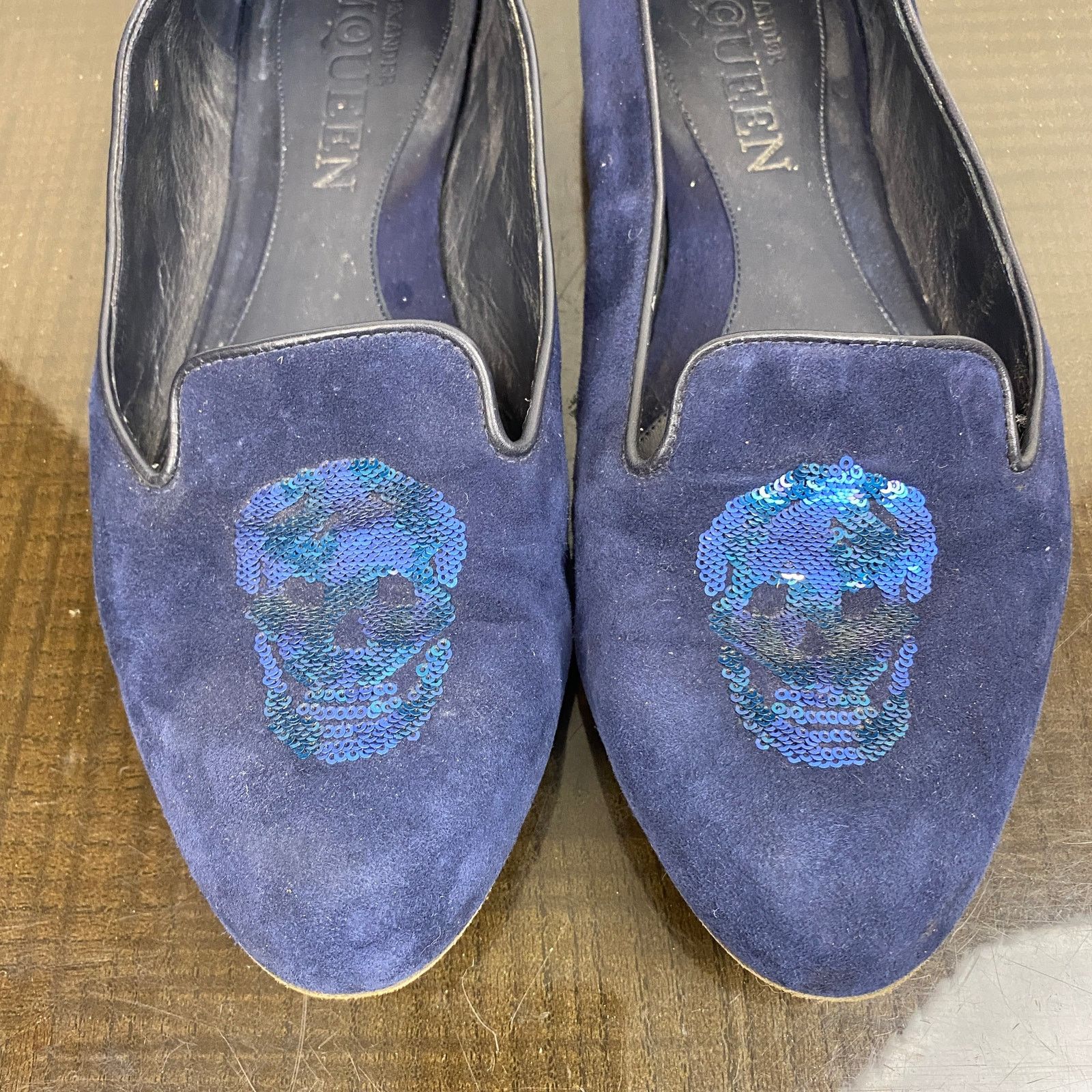 Alexander McQueen Alexander McQueen Suede Skull Loafers Flats Women's 39 US 9 Size US 9 / IT 39 - 6 Thumbnail