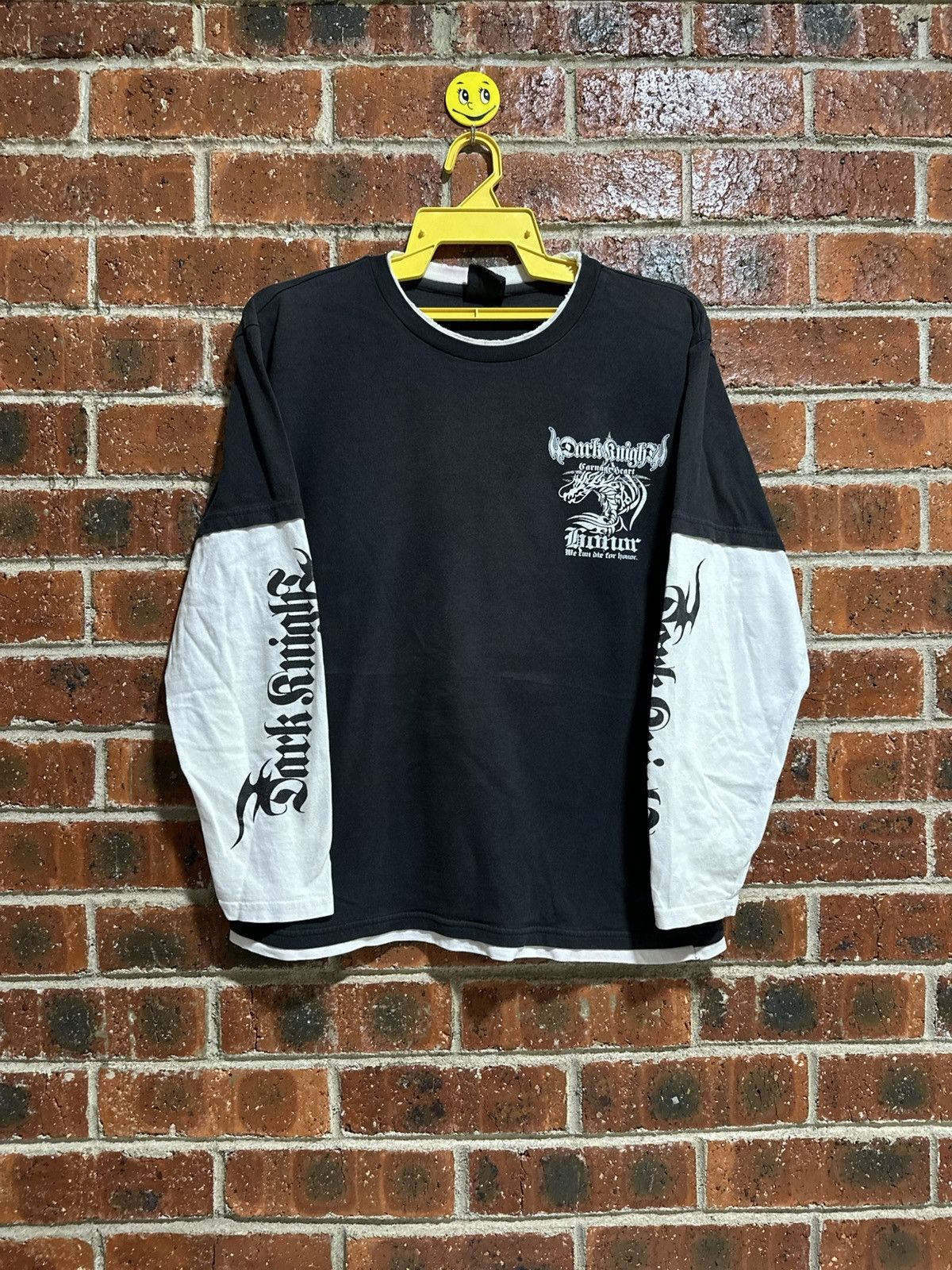 If Six Was Nine Vintage Grunge Dark Knight Dragon Long Sleeve Faded Tee Size US L / EU 52-54 / 3 - 2 Thumbnail