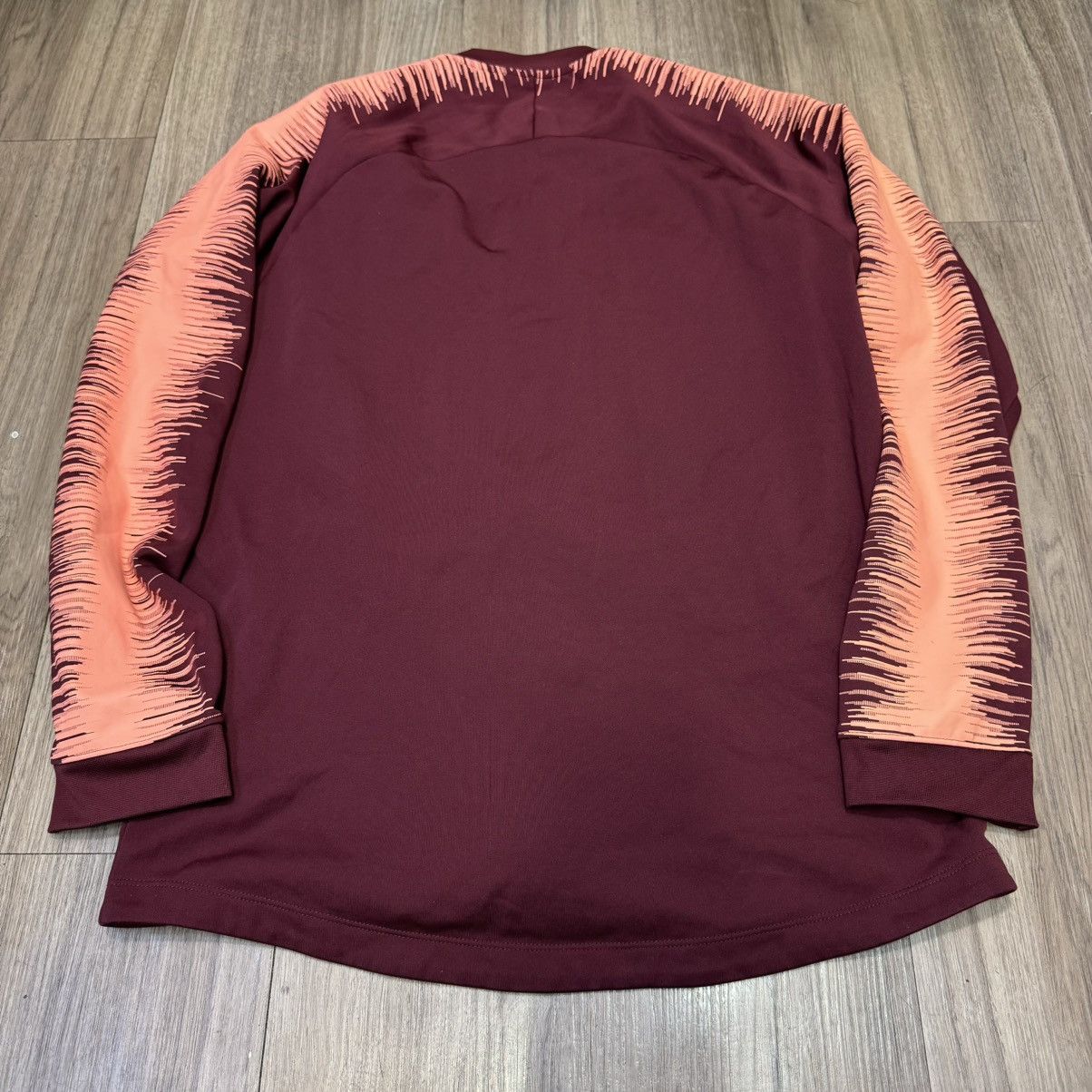 Nike Barcelona 18/19 training jacket Size US L / EU 52-54 / 3 - 2 Thumbnail