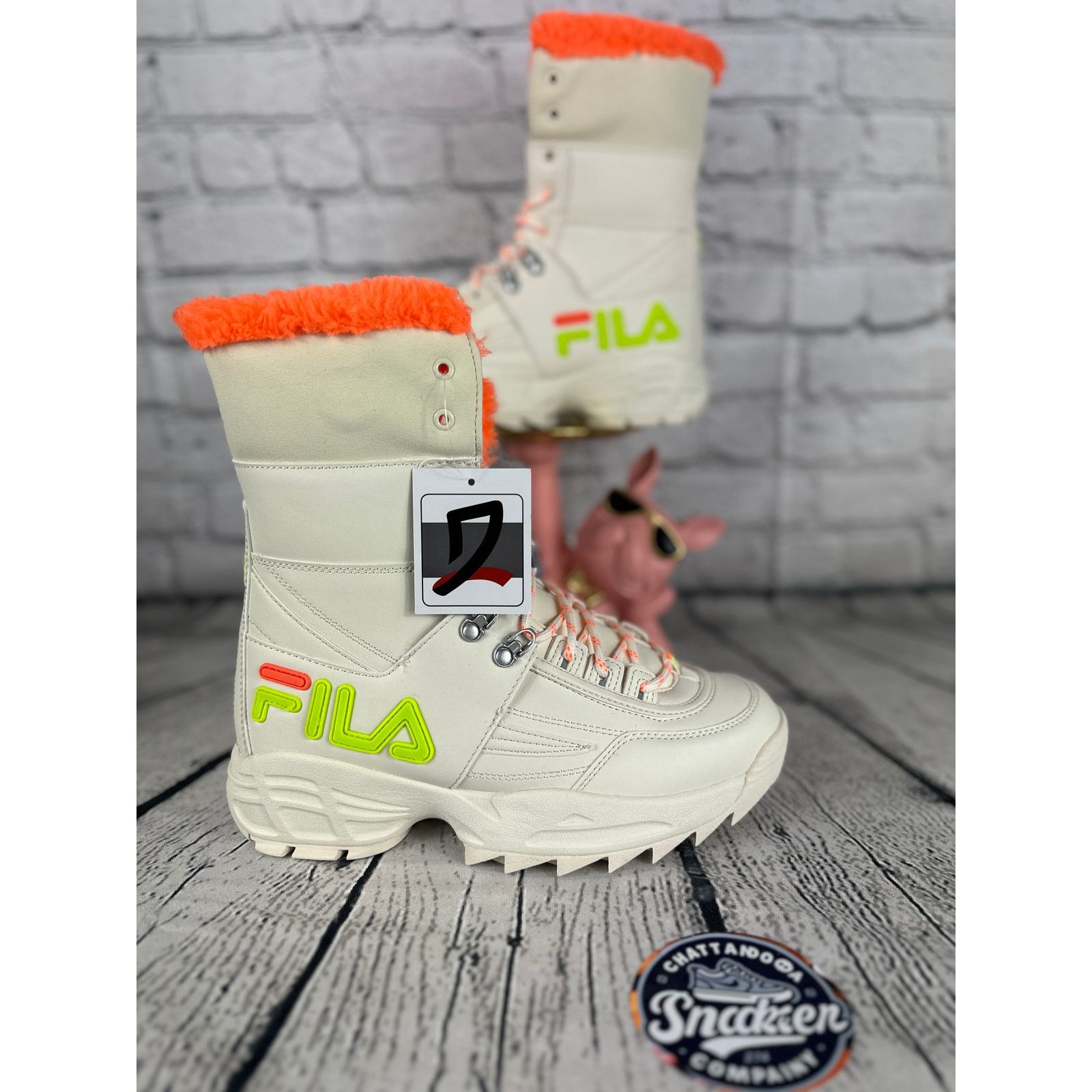 Fila Fila Disruptor Snow Boots Womens 9 Orange Shearling Winter Size US 9 / IT 39 - 1 Thumbnail
