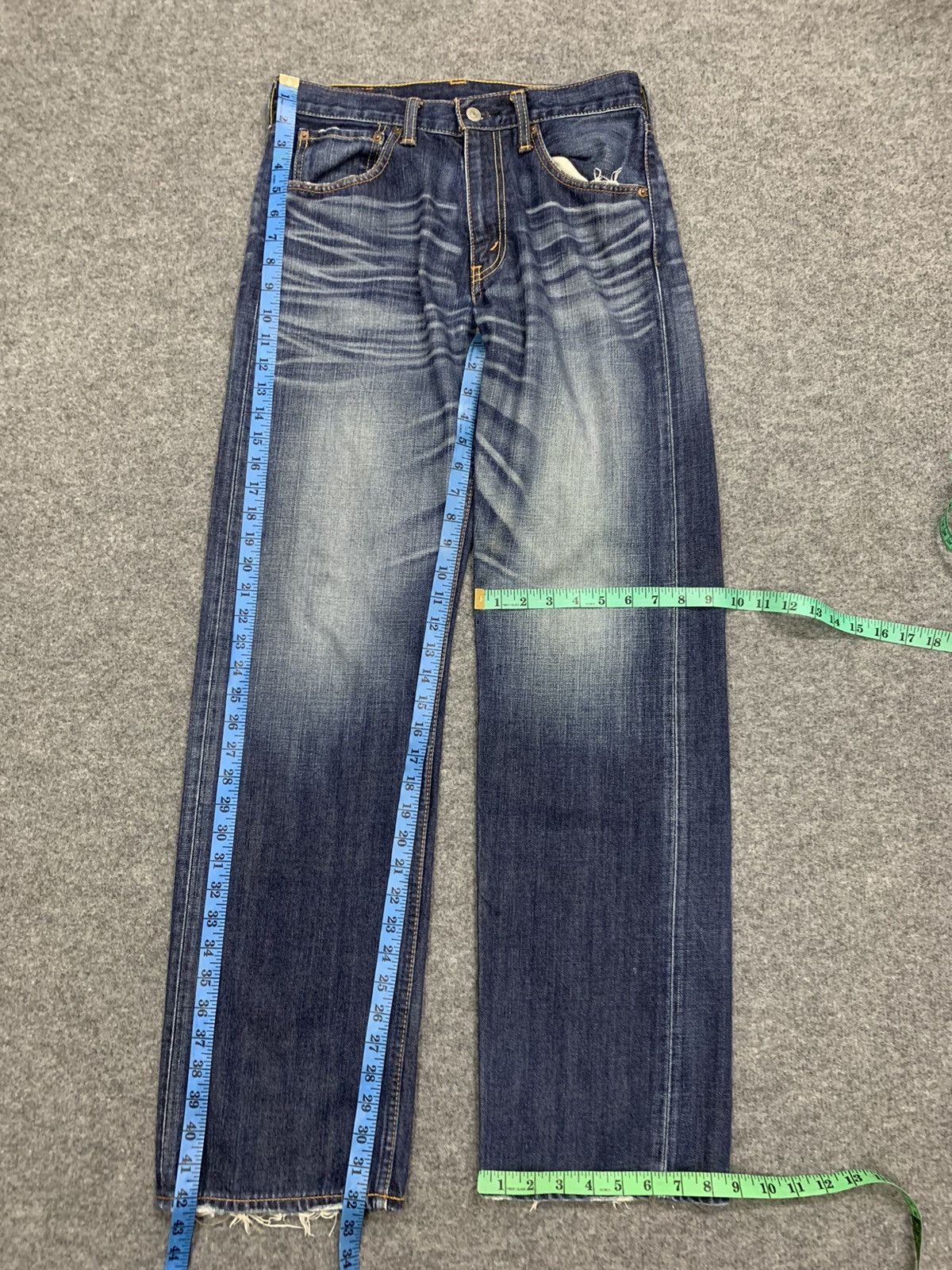 Levi's Faded Levi's 703 mud wash. Size US 30 / EU 46 - 9 Thumbnail