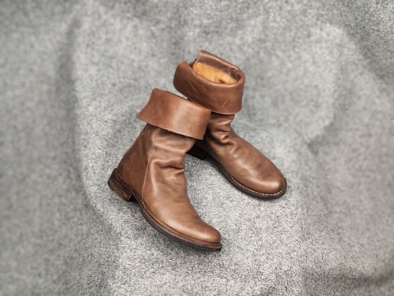 Fiorentini + Baker Fiorentini + Baker Design Ella Brown Leather Ankle Zip Boots Size US 5 / IT 35 - 17 Thumbnail