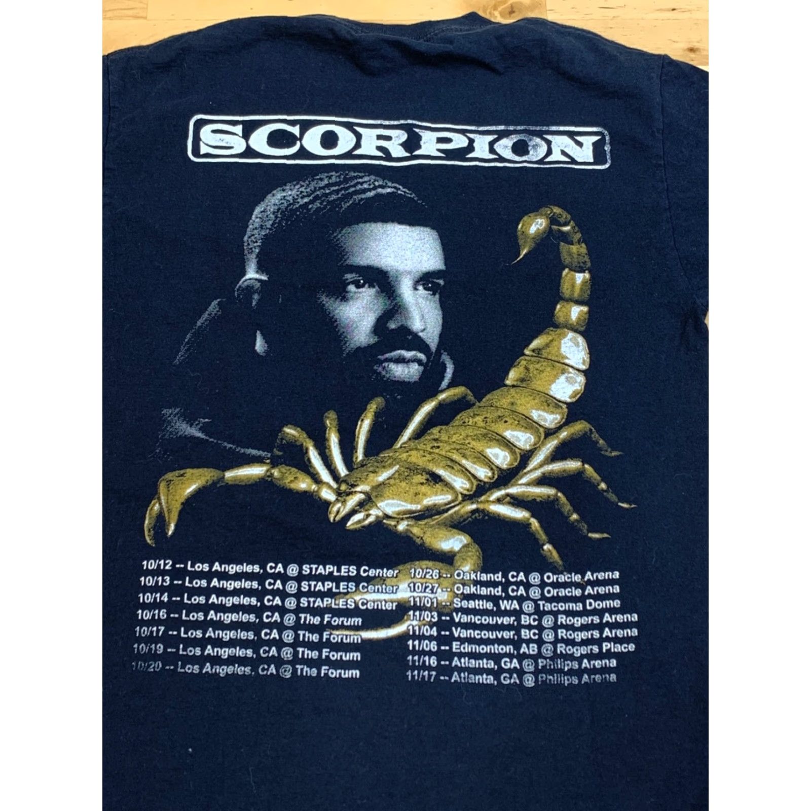Jerzees 2018 Aubrey & The Three Migos Concert Shirt Mens S Black Merch Drake 12088 Shirt Mens S Black Concert Merch 2018 Aubrey & The Three Migos Size US S / EU 44-46 / 1 - 8 Thumbnail