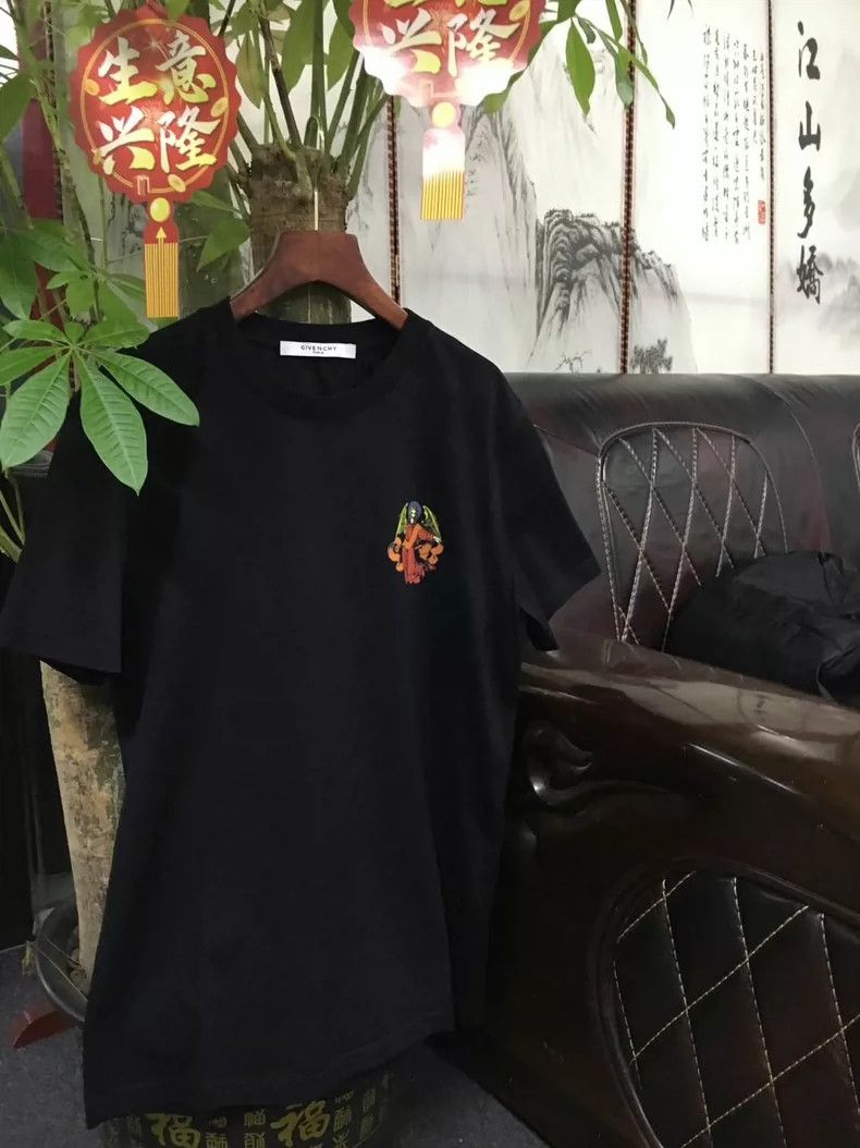 Givenchy Black Graphic Short Sleeve T-shirt - dmc