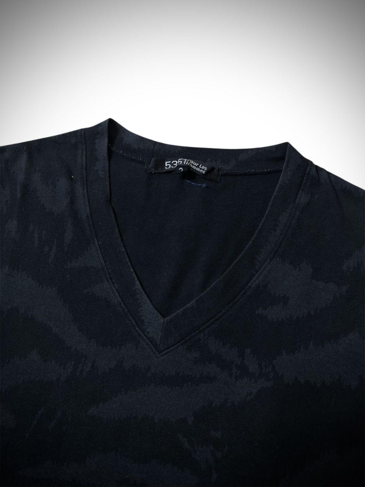 5351 POUR LES HOMMES 5351 Pour les Hommes - Tiger Camouflage Tee Size US S / EU 44-46 / 1 - 3 Thumbnail