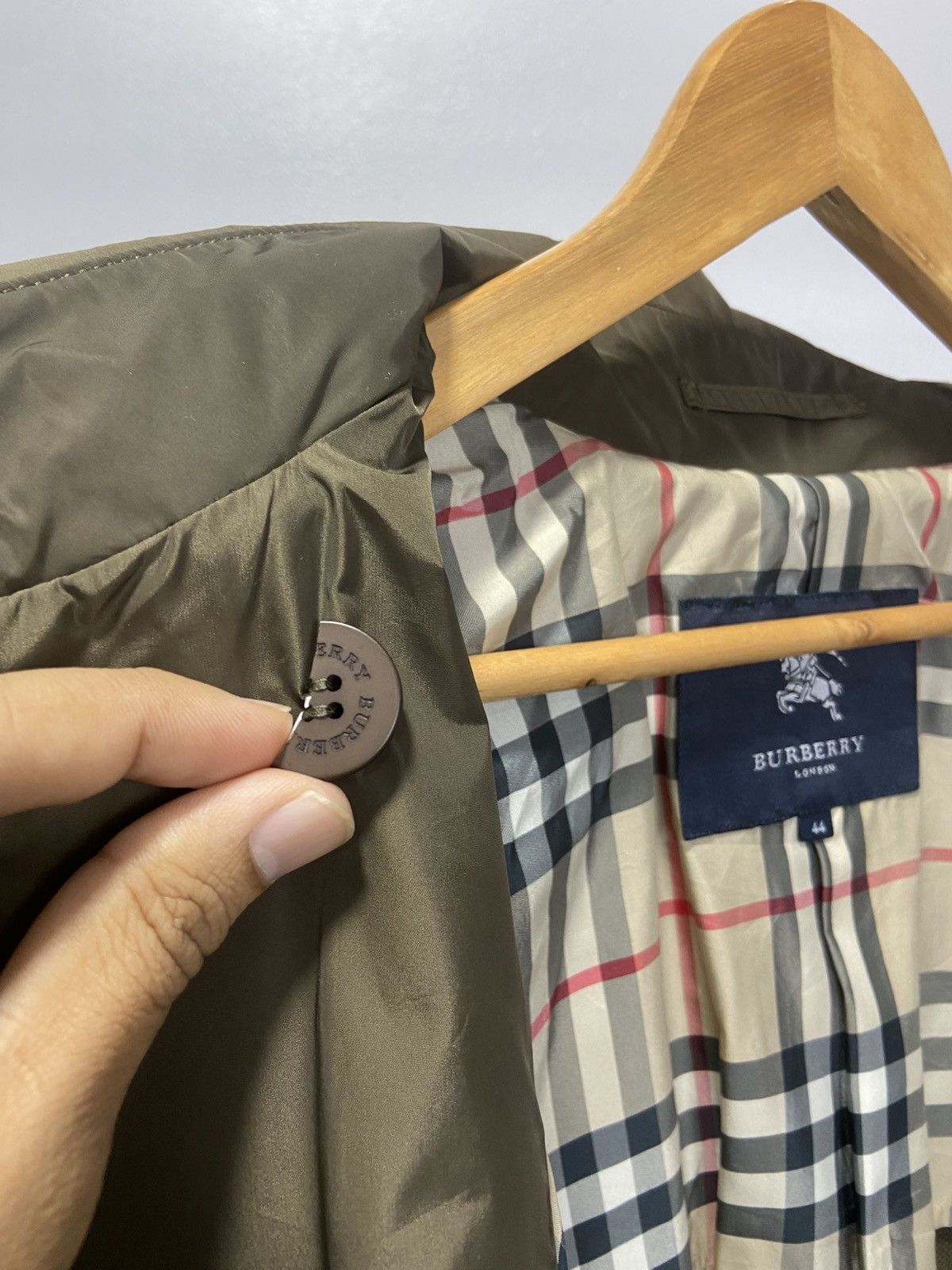 Burberry Burberry Rain Trench Coat Size L / US 10 / IT 46 - 14 Thumbnail