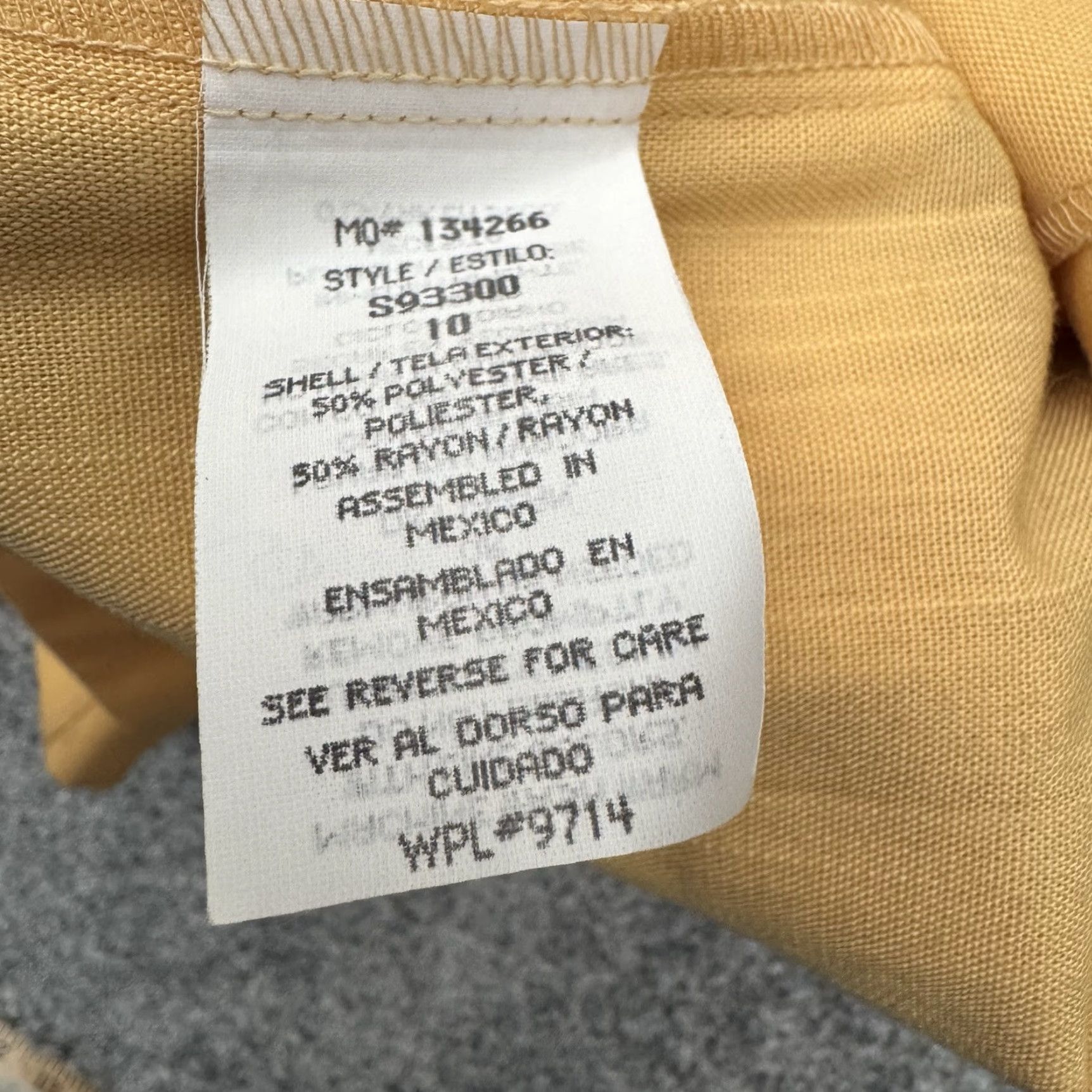 Vintage Sag Harbor Blazer Women Size 10 Vintage 90s Y2k Office Preppy Lightweight Jacket Notch Lapel Solid Yellow Midwest? (No) Size L / US 10 / IT 46 - 6 Thumbnail