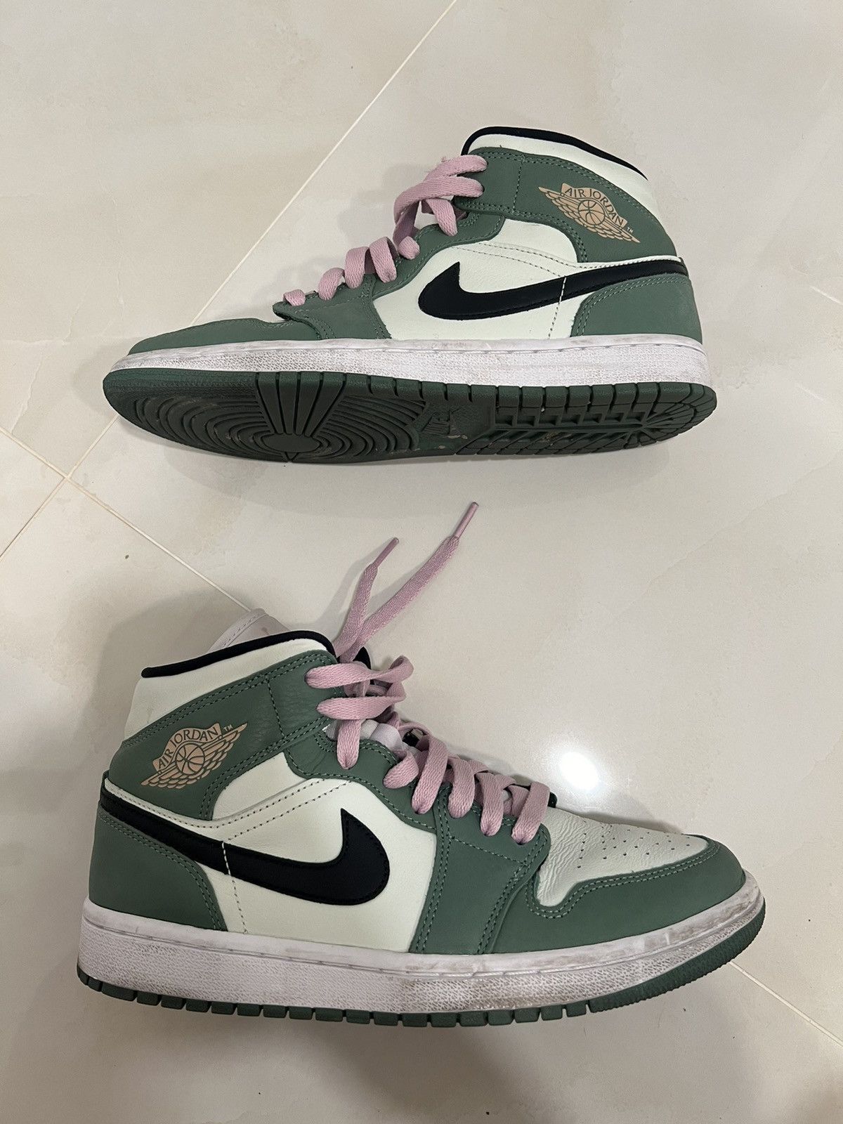Jordan Brand Jordan mids pink/green shoes Size US 8.5 / IT 38.5 - 2 Thumbnail