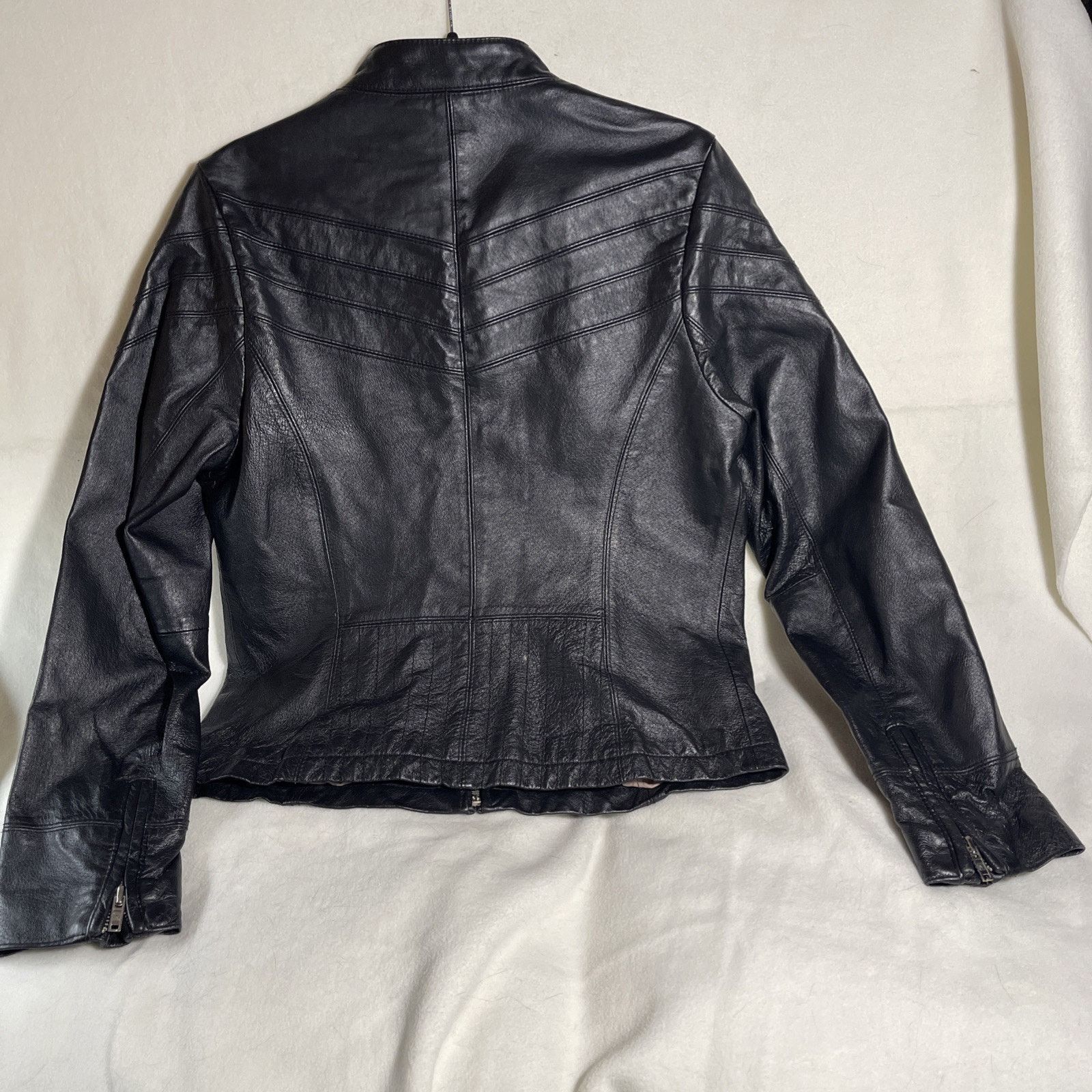 Wilsons Leather Wilsons Leather Black Jacket women’s MED Zippers Size M / US 6-8 / IT 42-44 - 7 Thumbnail