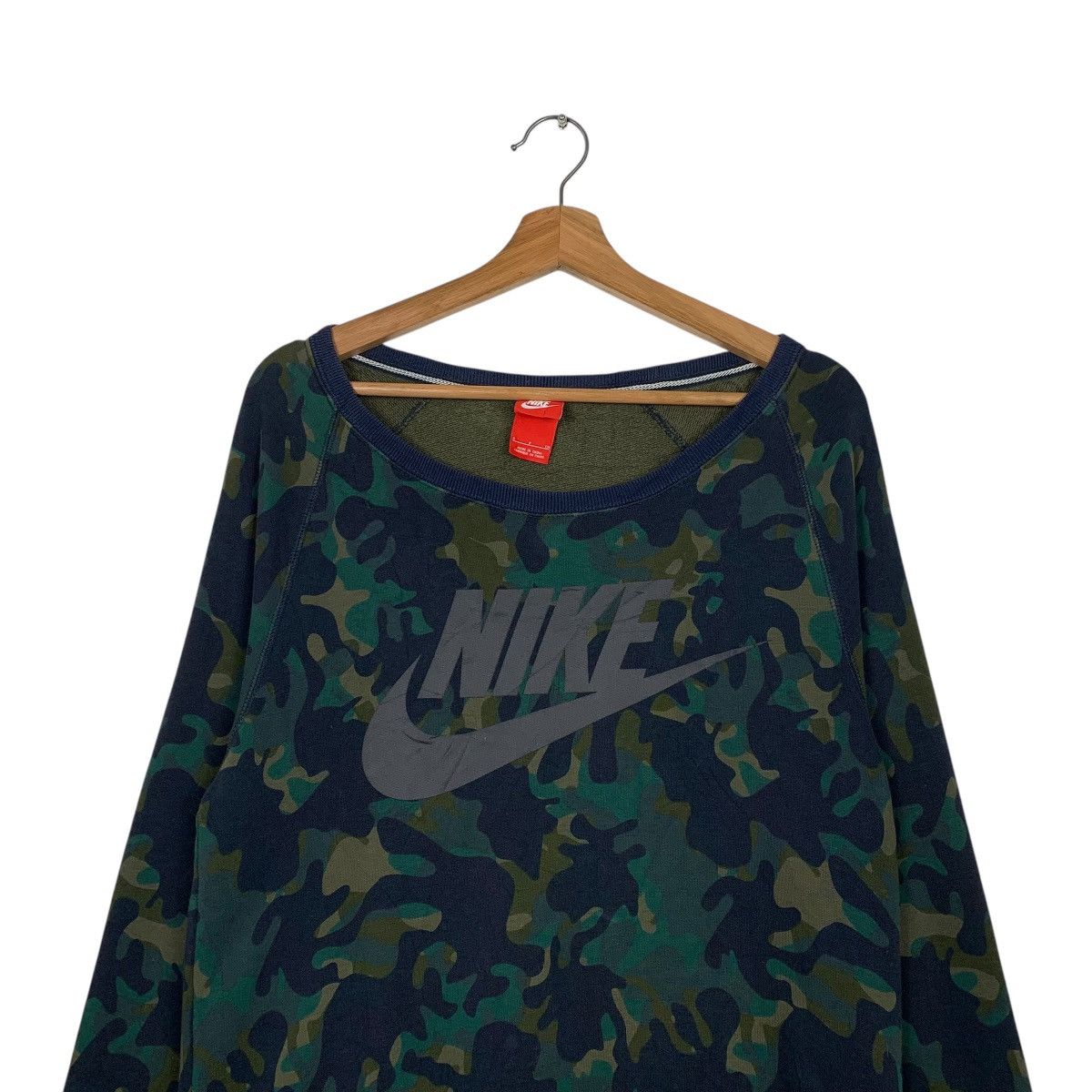 Nike Nike Camo Big Logo Sweatshirt Size S / US 4 / IT 40 - 2 Thumbnail