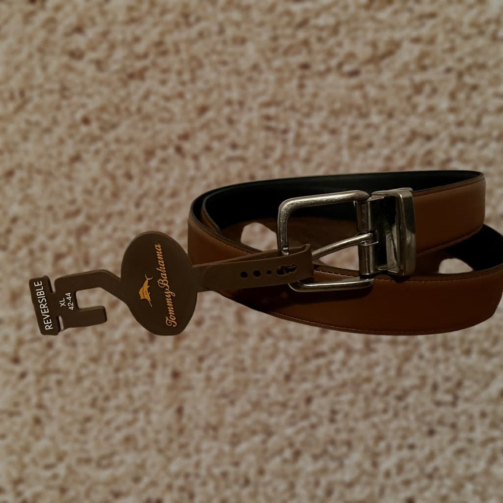 Tommy Bahama Tommy Bahama Leather Belt Reversible Black Brown Marlin Buckle Men's XL Size ONE SIZE - 1 Thumbnail