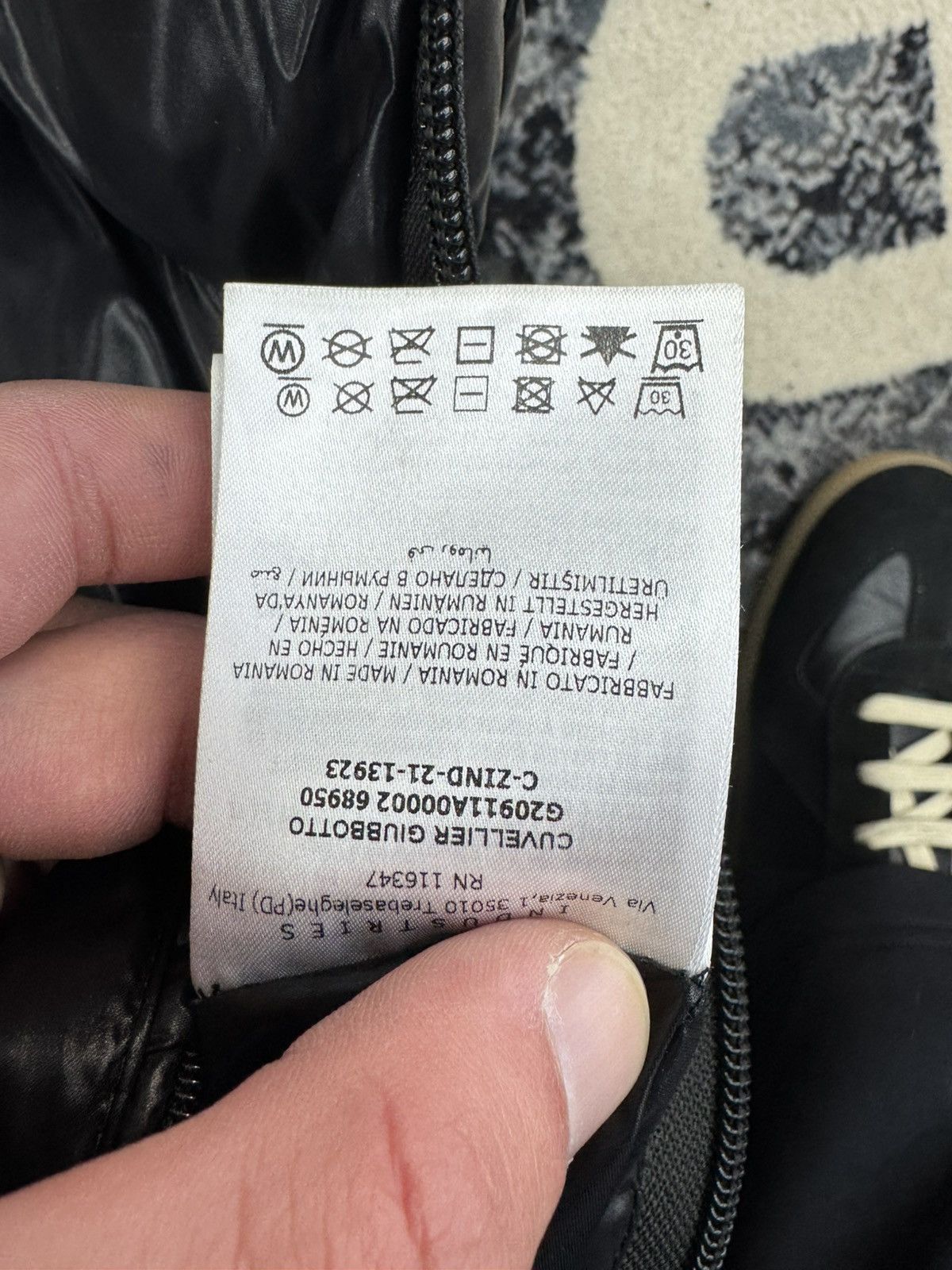 Moncler Moncler CUVELLIER GIUBBOTTO Size US L / EU 52-54 / 3 - 10 Thumbnail
