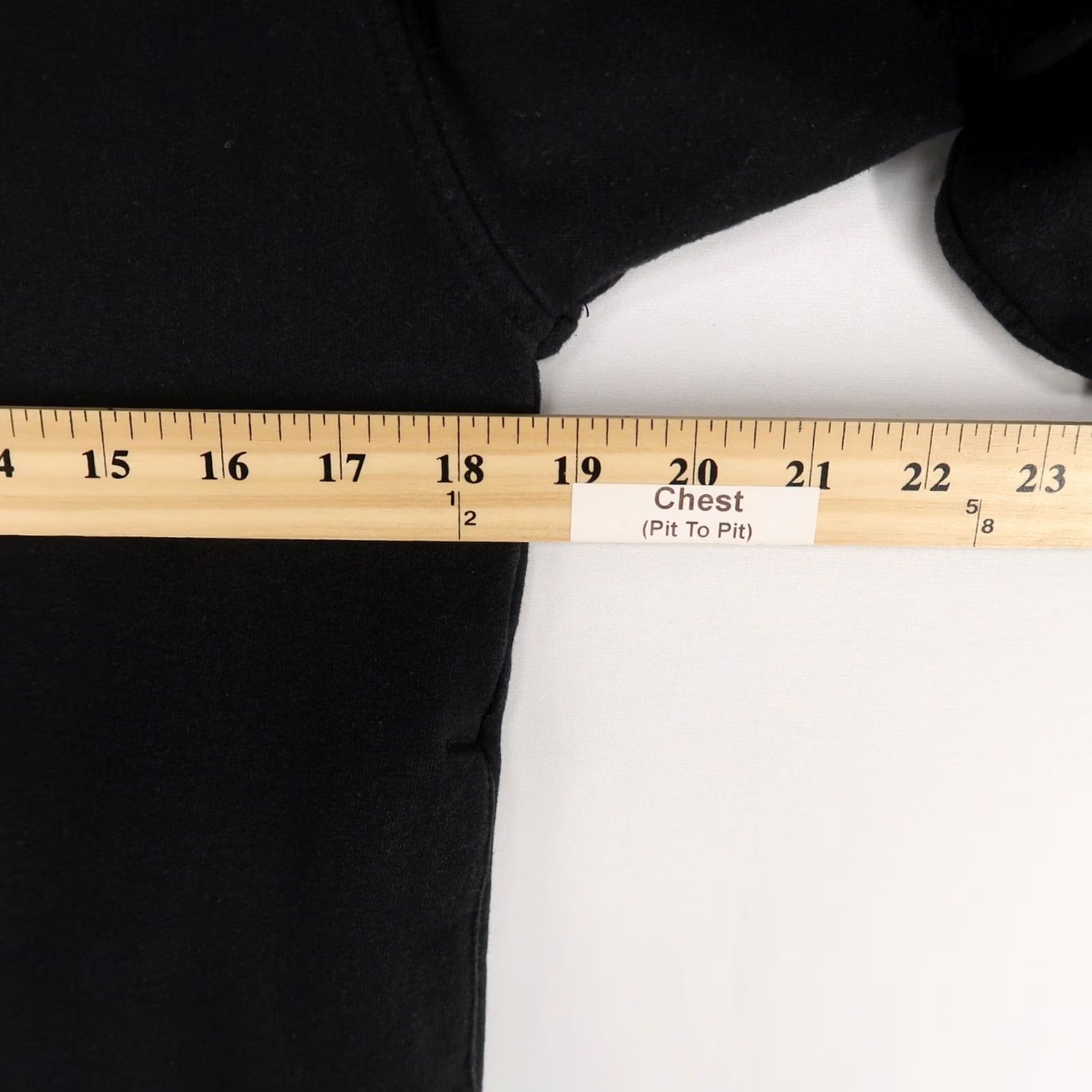 Patagonia Patagonia Hoodie Womens S Black Pullover Logo P-6 Graphic - Size S / US 4 / IT 40 - 4 Thumbnail