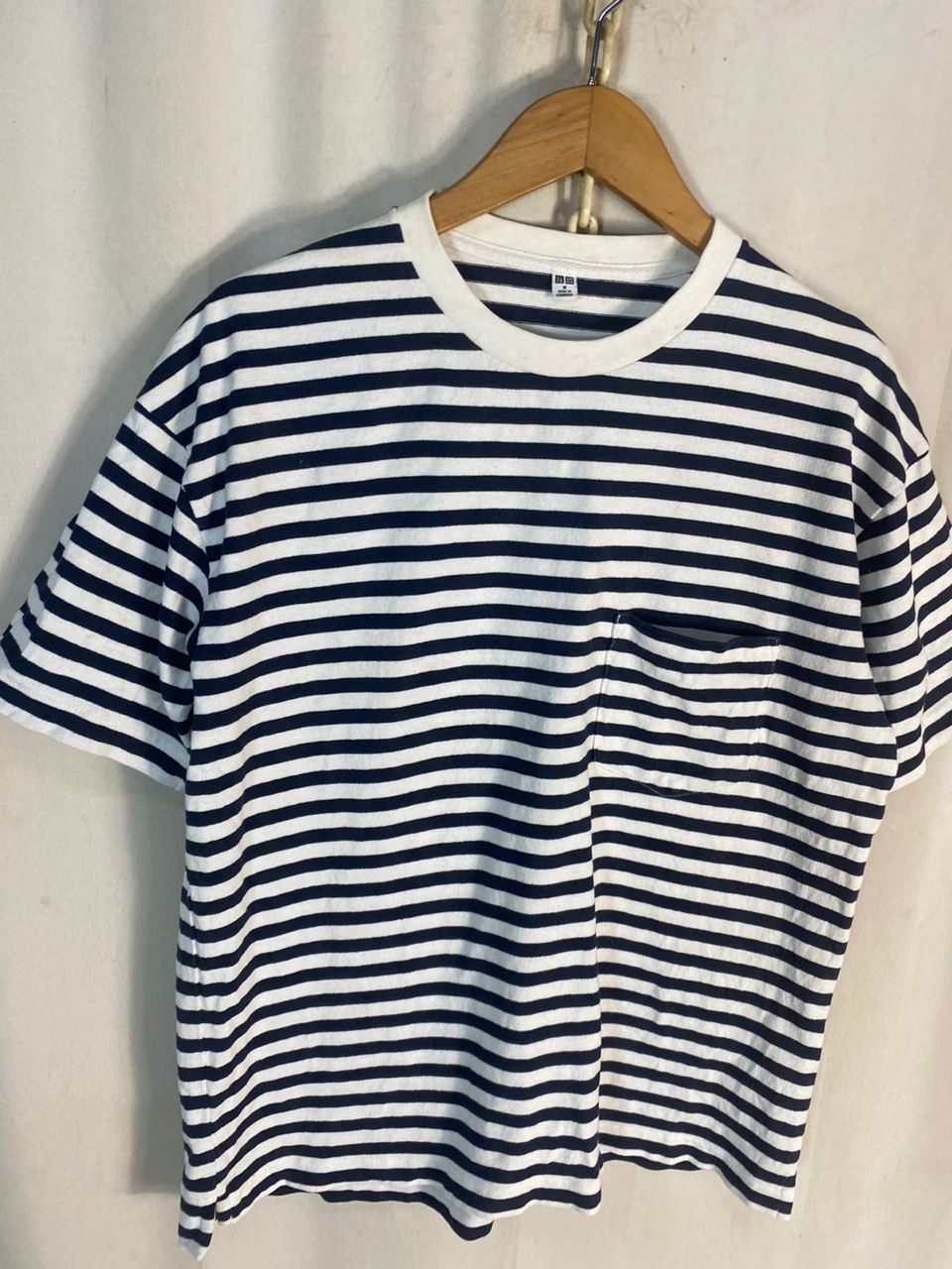Uniqlo Uniqlo Stripes single pocket tshirt Size US M / EU 48-50 / 2 - 2 Thumbnail
