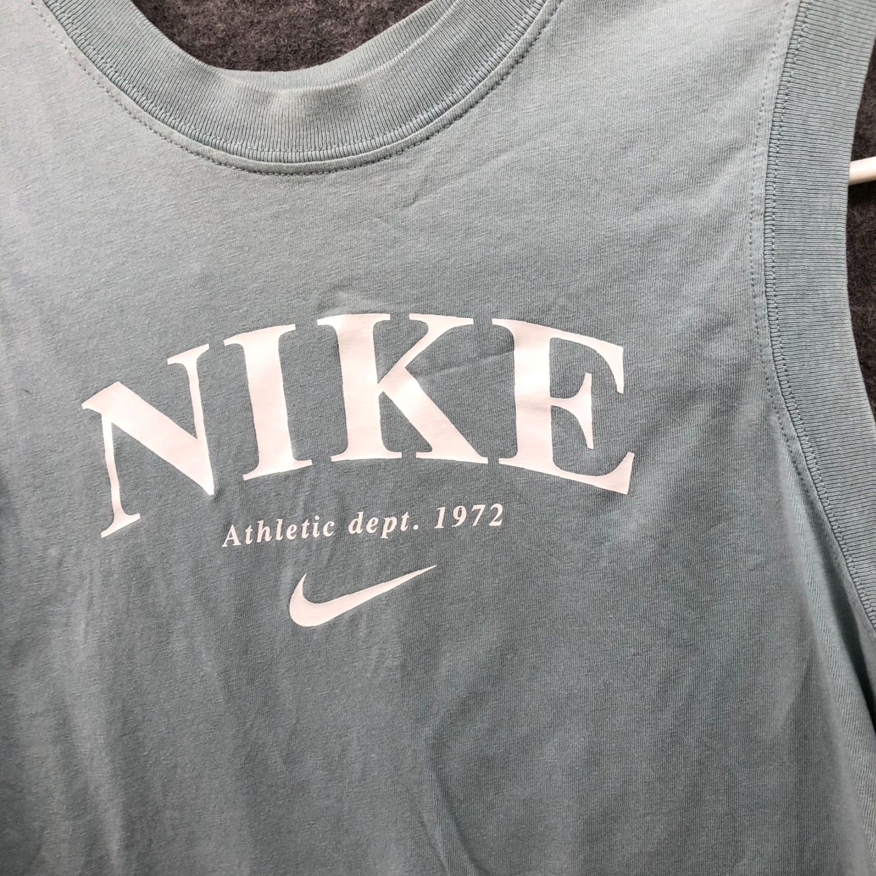 Nike VINTAGE Nike Cropped Tank Top – Shirt – Womens S – Light Blue – Logo – Cotton – Activewear – 90s? (No, vintage false). Size S / US 4 / IT 40 - 3 Thumbnail