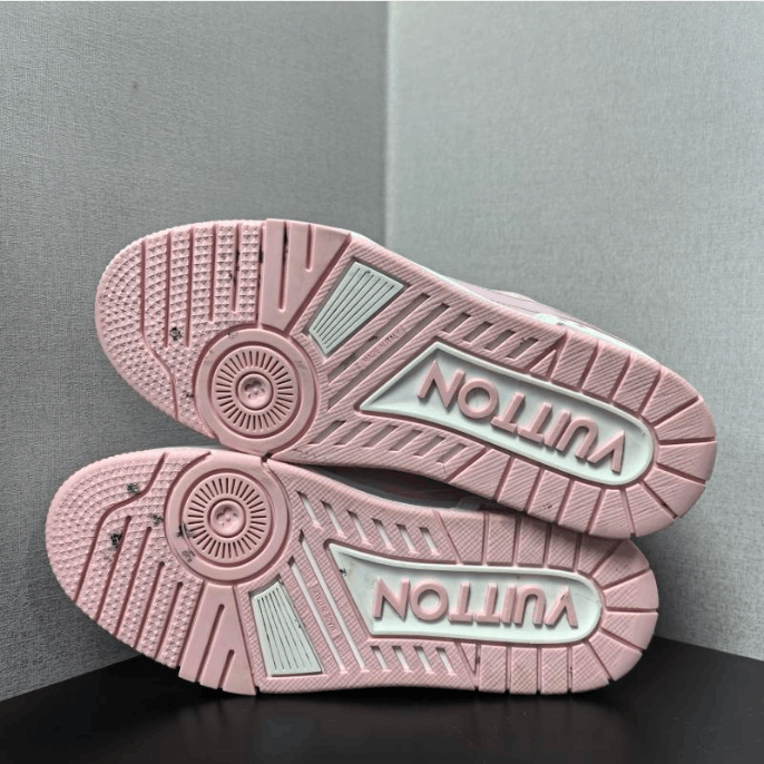 Louis Vuitton Louis Vuitton Low-Top Sneakers Size US 8 / IT 38 - 2 Thumbnail