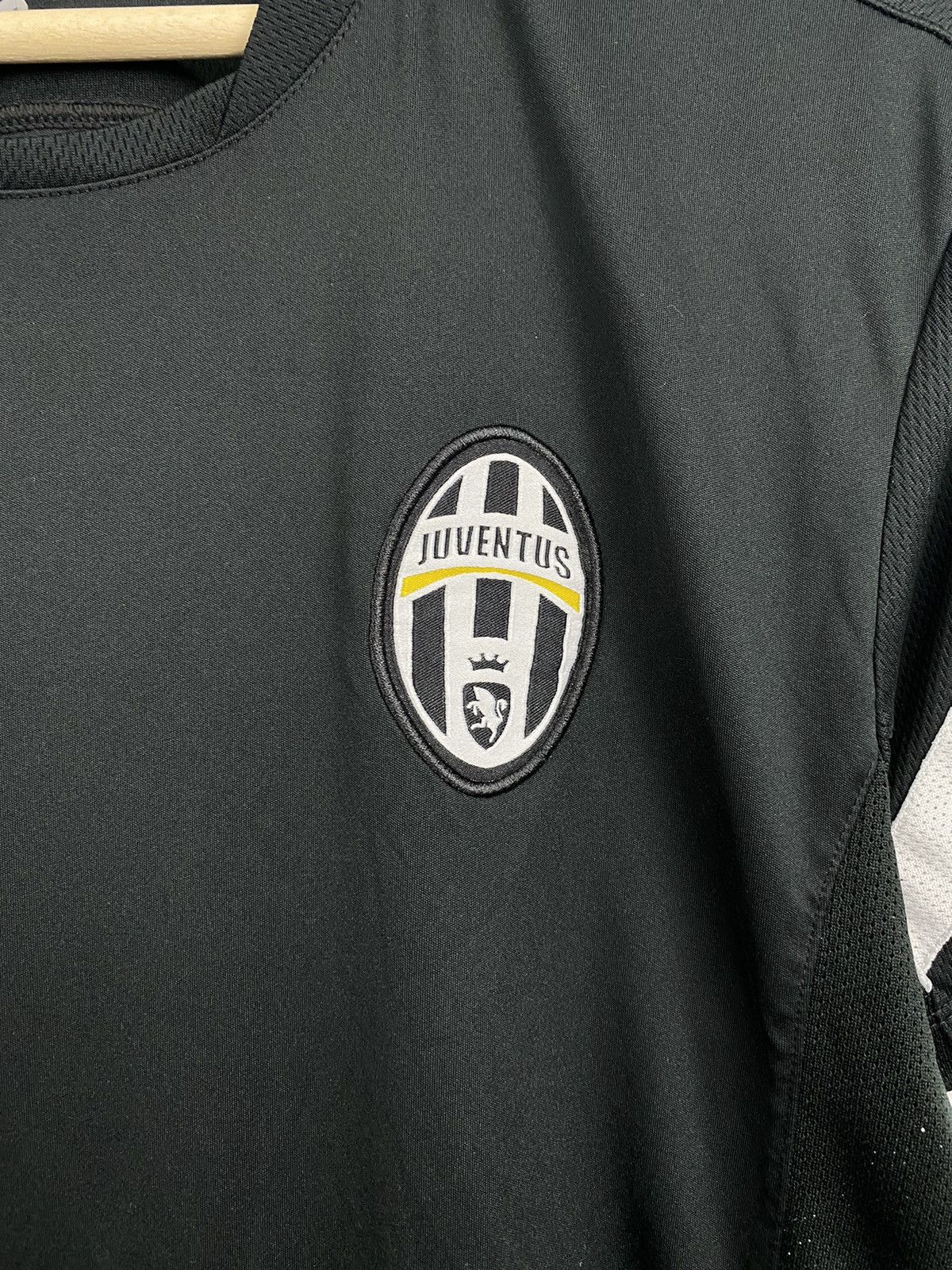 Nike 🇮🇹 Vintage 90s Nike Juventus Soccer Jersey Rare Retro Y2K Size US M / EU 48-50 / 2 - 4 Thumbnail