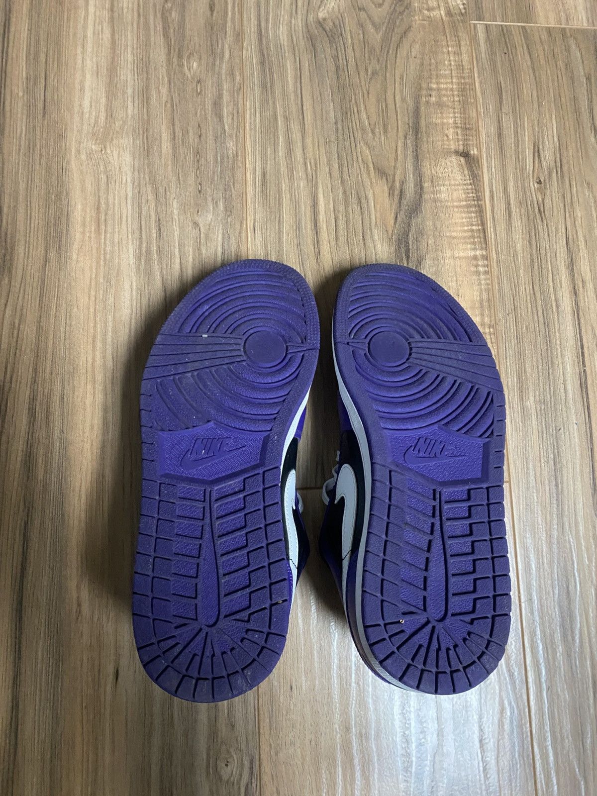 Jordan Brand Jordan 1 lows Size US 9 / EU 42 - 5 Thumbnail
