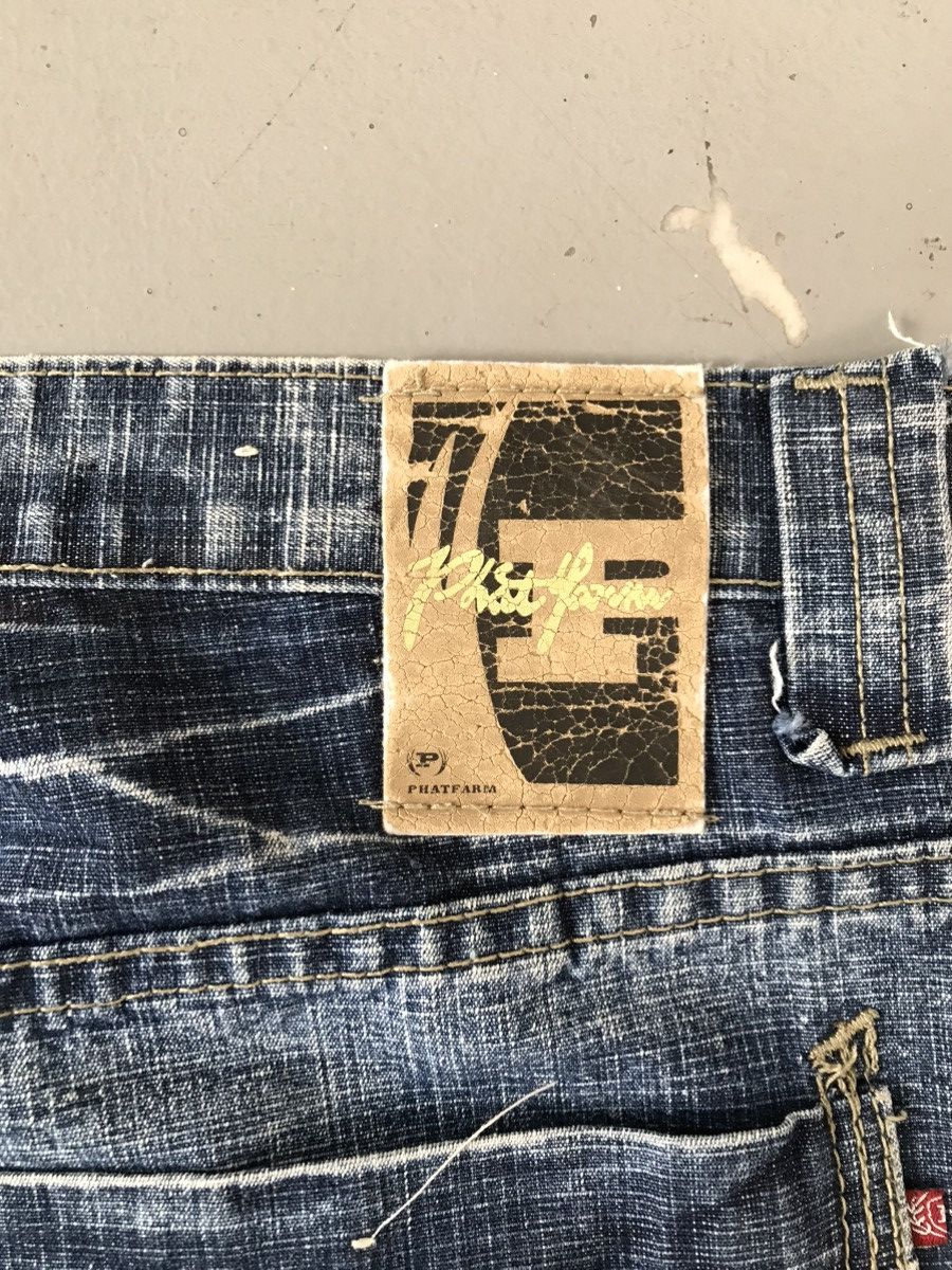 Phat Farm × Southpole × Vintage Vintage rare phat farm denim jort Size US 39 - 9 Thumbnail