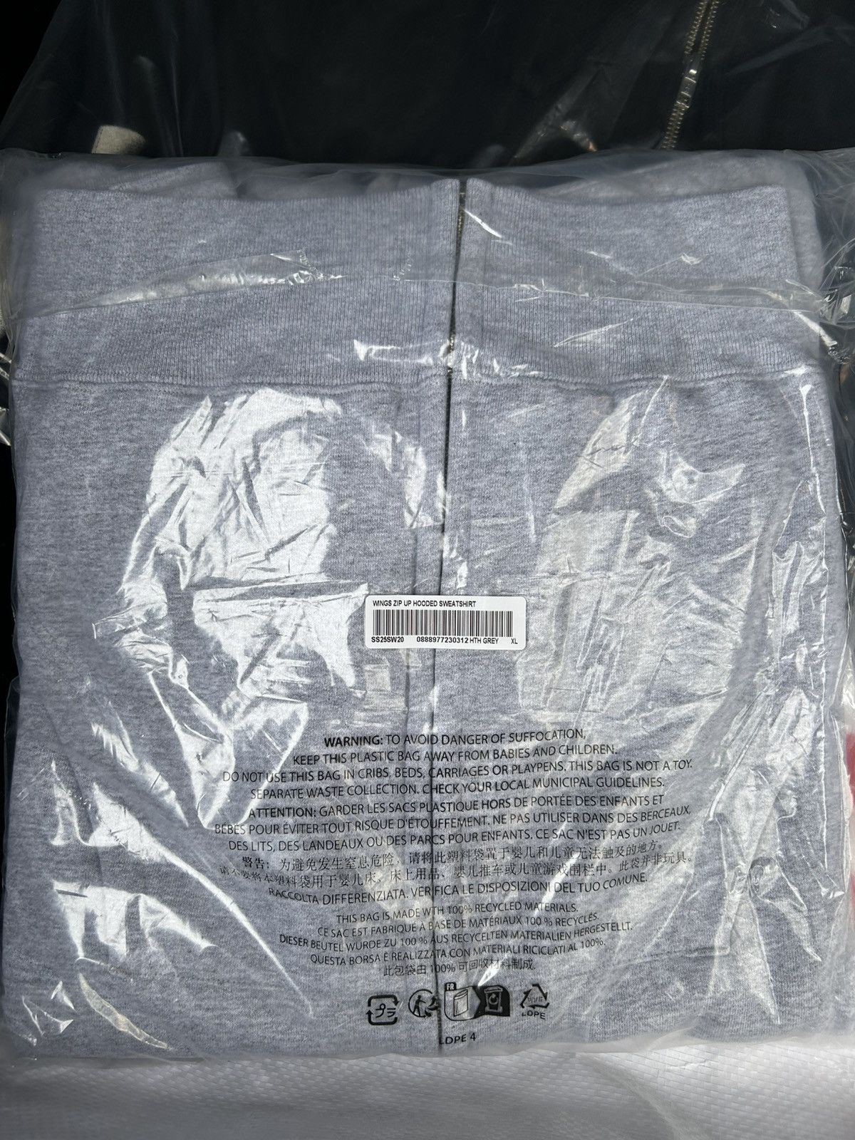 Supreme Supreme Wings zip up Size US XL / EU 56 / 4 - 2 Thumbnail