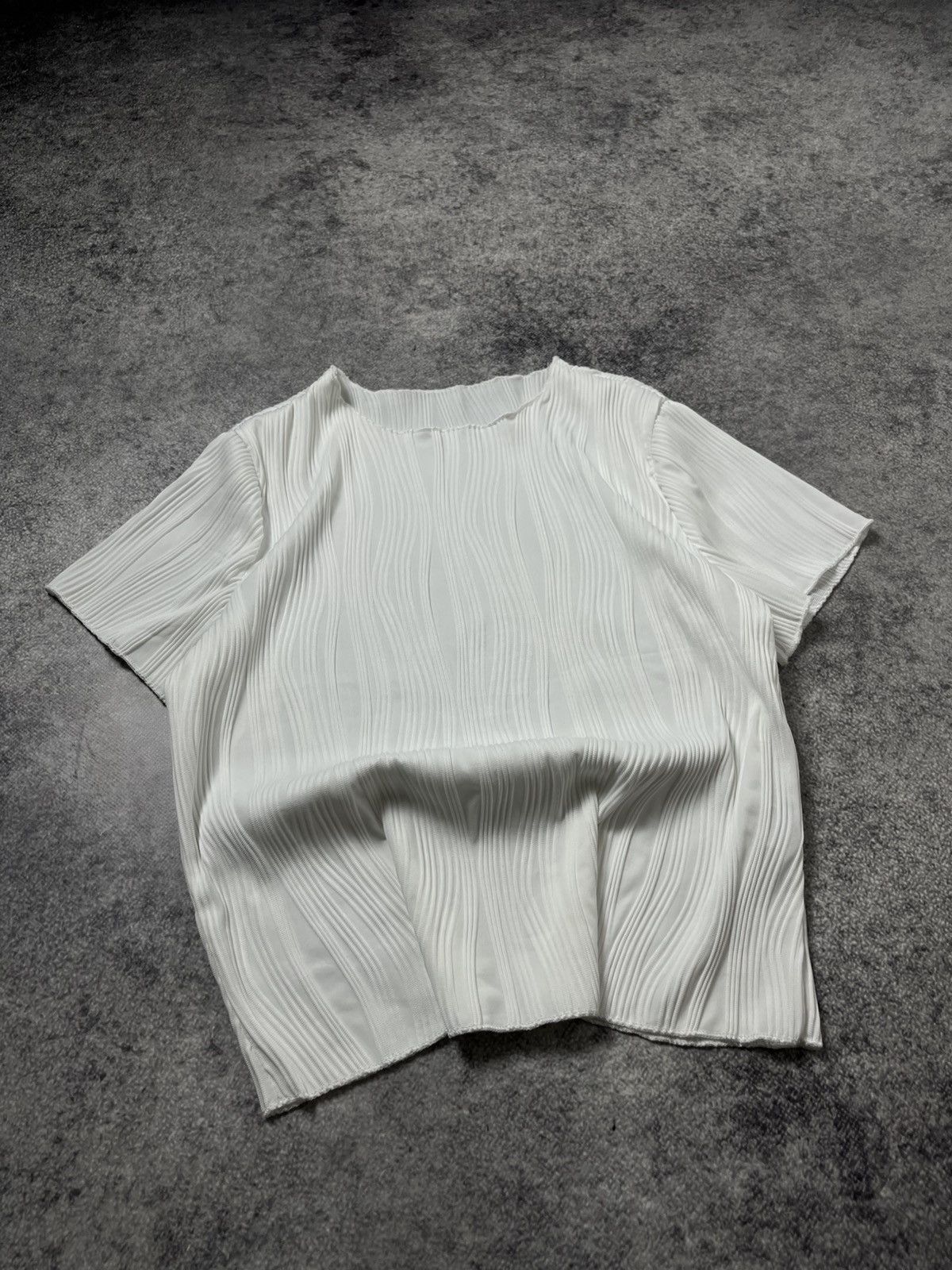 Pleats Please Issey Miyake 🔥90's Issey Miyake Pleats Please Vibe Japan Boxy Tee Size US S / EU 44-46 / 1 - 2 Thumbnail
