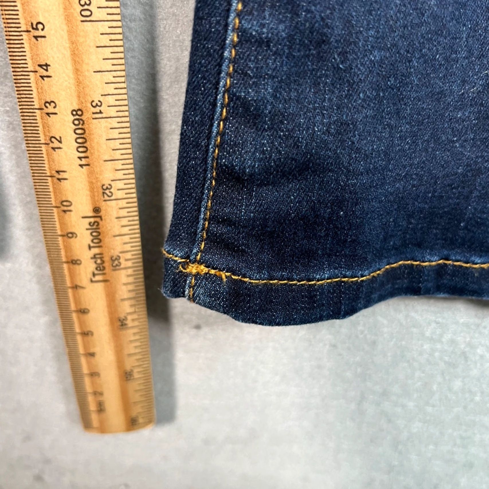 Vintage BLANKNYC Jeans Womens Flare Leg Size 31 Dark Denim Size 24" / US 00 / IT 34 - 7 Thumbnail