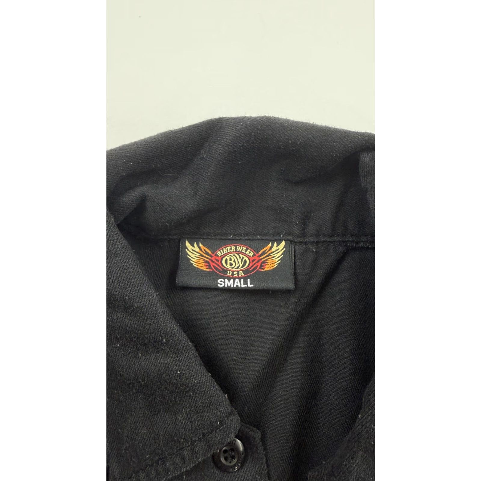 Vintage VINTAGE Biker Wear Shirt Mens S Black Red Sturgis 2019 Motorcycle Rally Skull Size US S / EU 44-46 / 1 - 6 Thumbnail