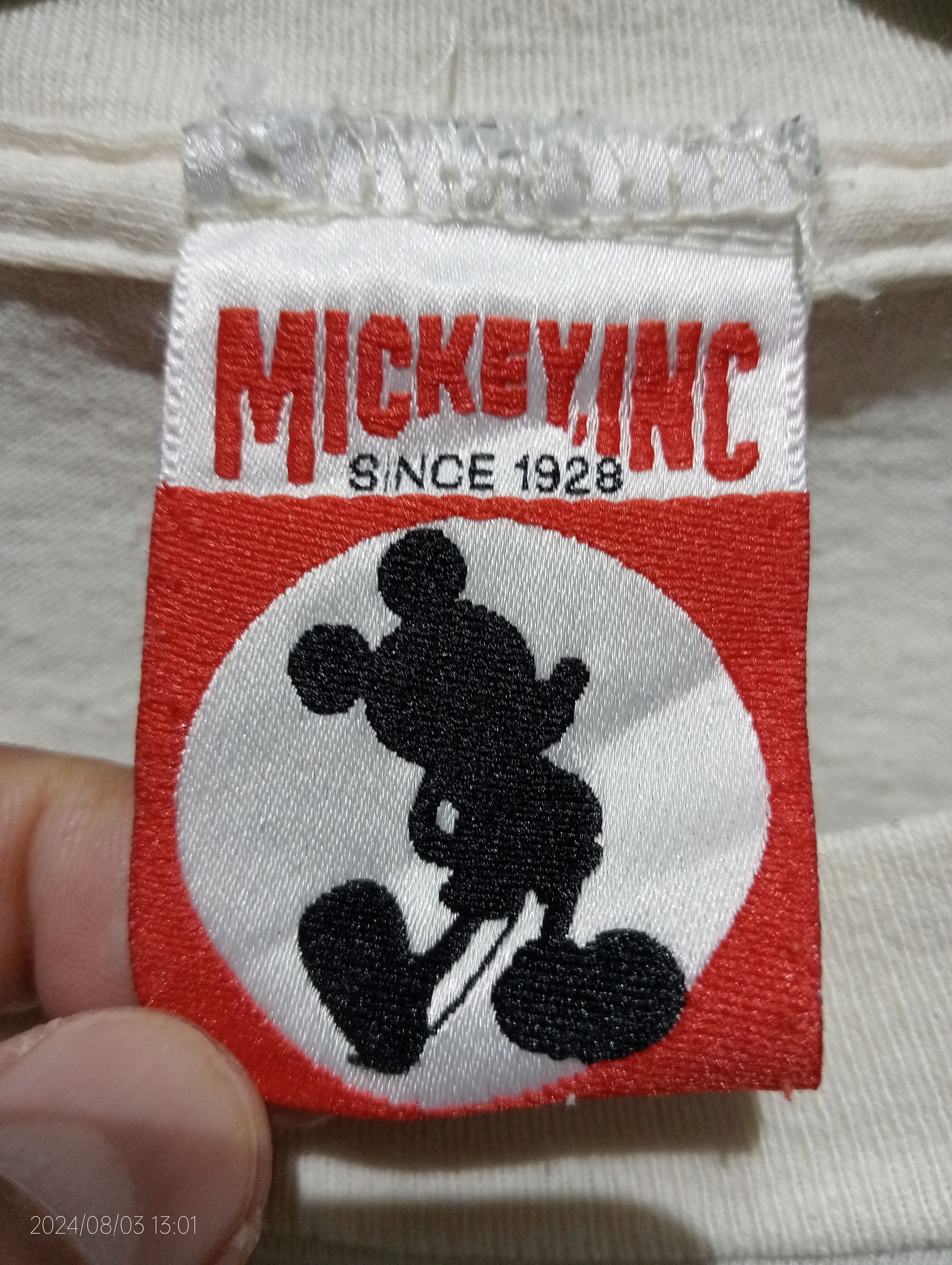 Disney × Mickey Inc Vintage '90s Single Stitch Mickey Inc Walt Disney USA Tee Size US M / EU 48-50 / 2 - 2 Thumbnail