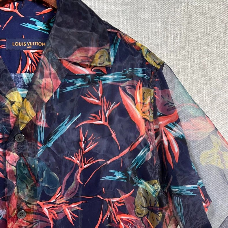 Louis Vuitton Louis Vuitton Floral Double Organza Short Sleeve Shirt 2504 Size US S / EU 44-46 / 1 - 3 Thumbnail