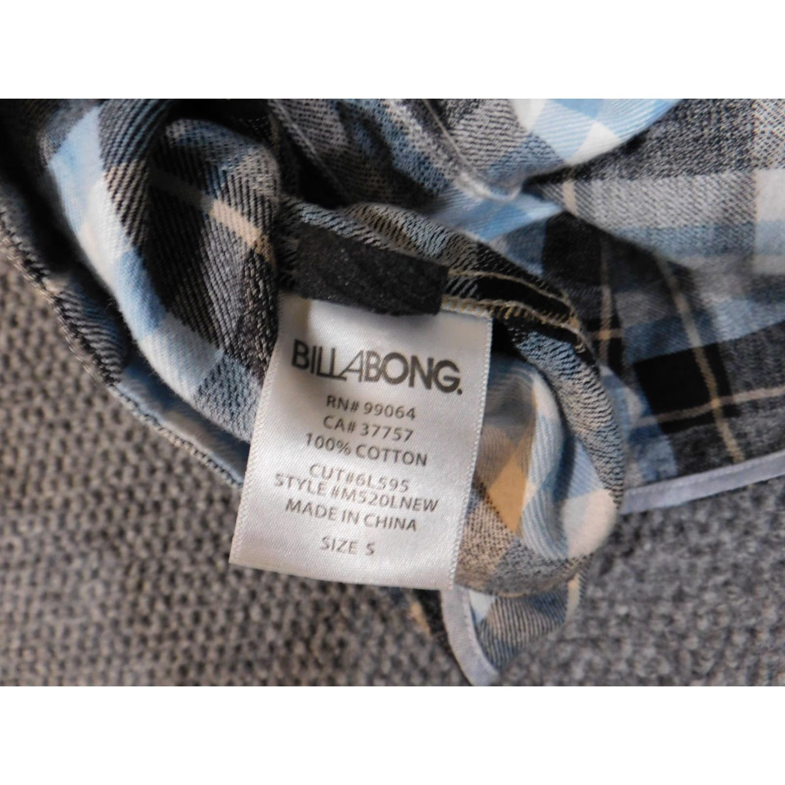 Billabong Billabong Shirt Mens Small Gray Plaid Button-Up Long Sleeve Cotton Nylon Flannel Outdoor Classic Button-Down Collared Button 1990s? Size US S / EU 44-46 / 1 - 6 Thumbnail