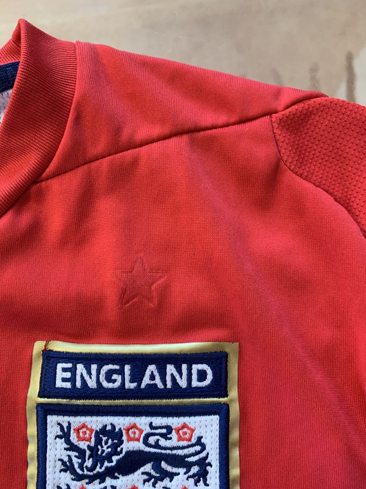 Umbro Umbro England National Team 2006 Jersey Size US M / EU 48-50 / 2 - 4 Thumbnail