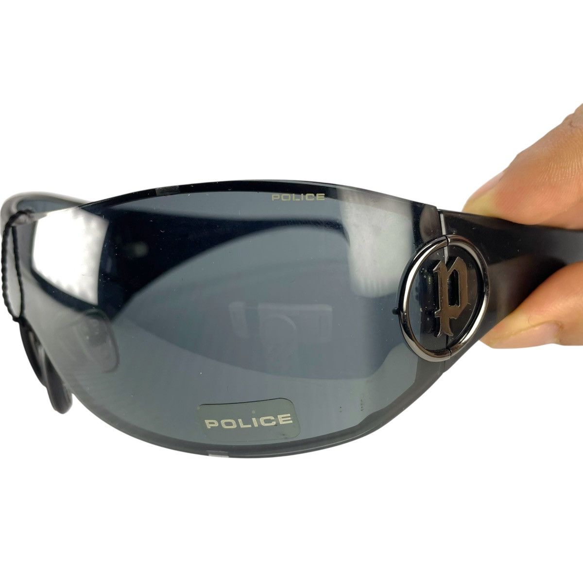 Vintage Vintage Y2K Italy Police S8304 COL.568F Sunglasses Size ONE SIZE - 11 Thumbnail
