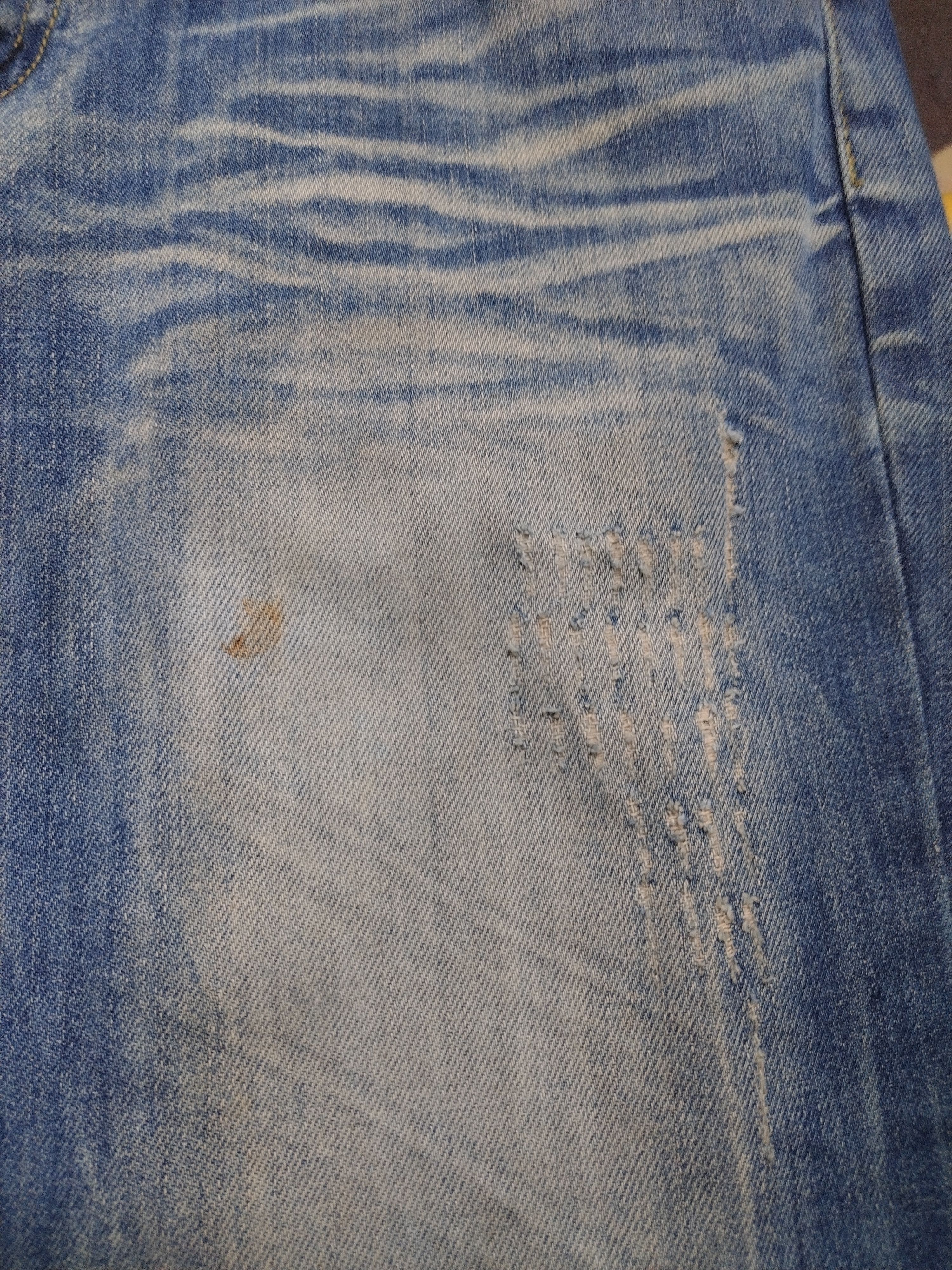 Marvelous patina & Distressed Design A.V.H jeans
