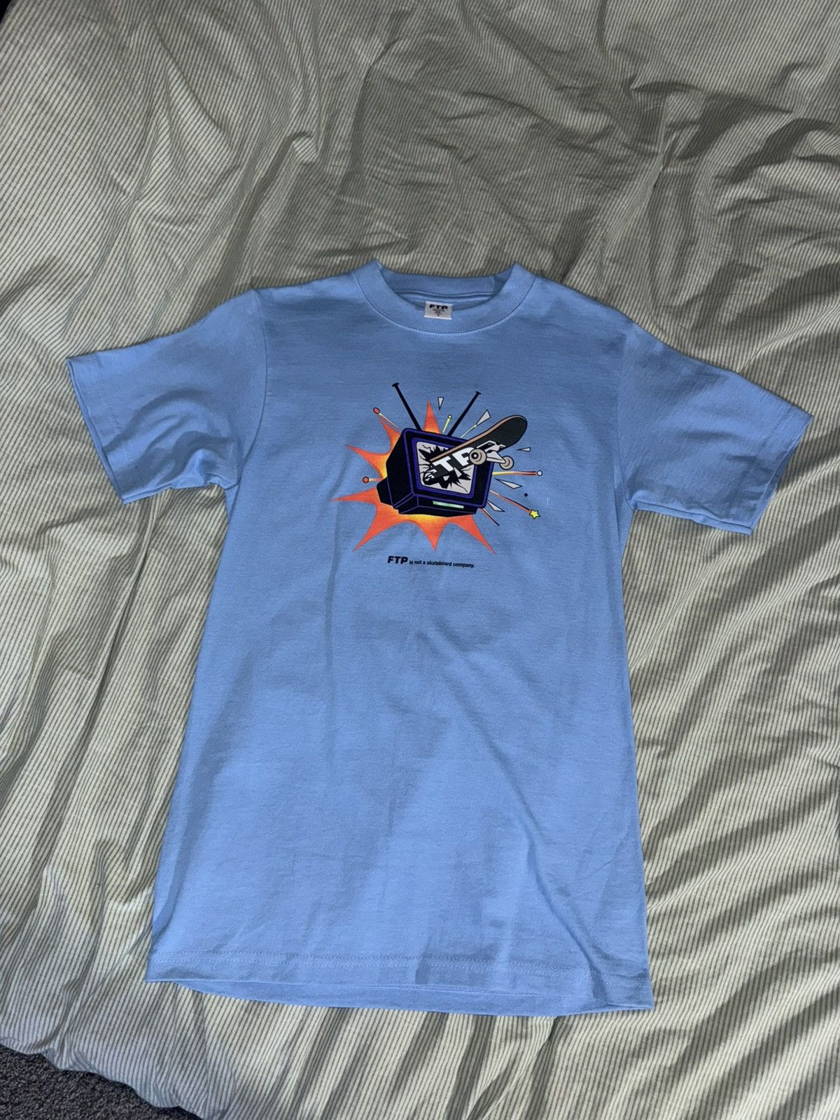 Fuck The Population × G59 Records FTP TV GUIDE TEE SKY BLUE SIZE SMALL Size US S / EU 44-46 / 1 - 2 Thumbnail