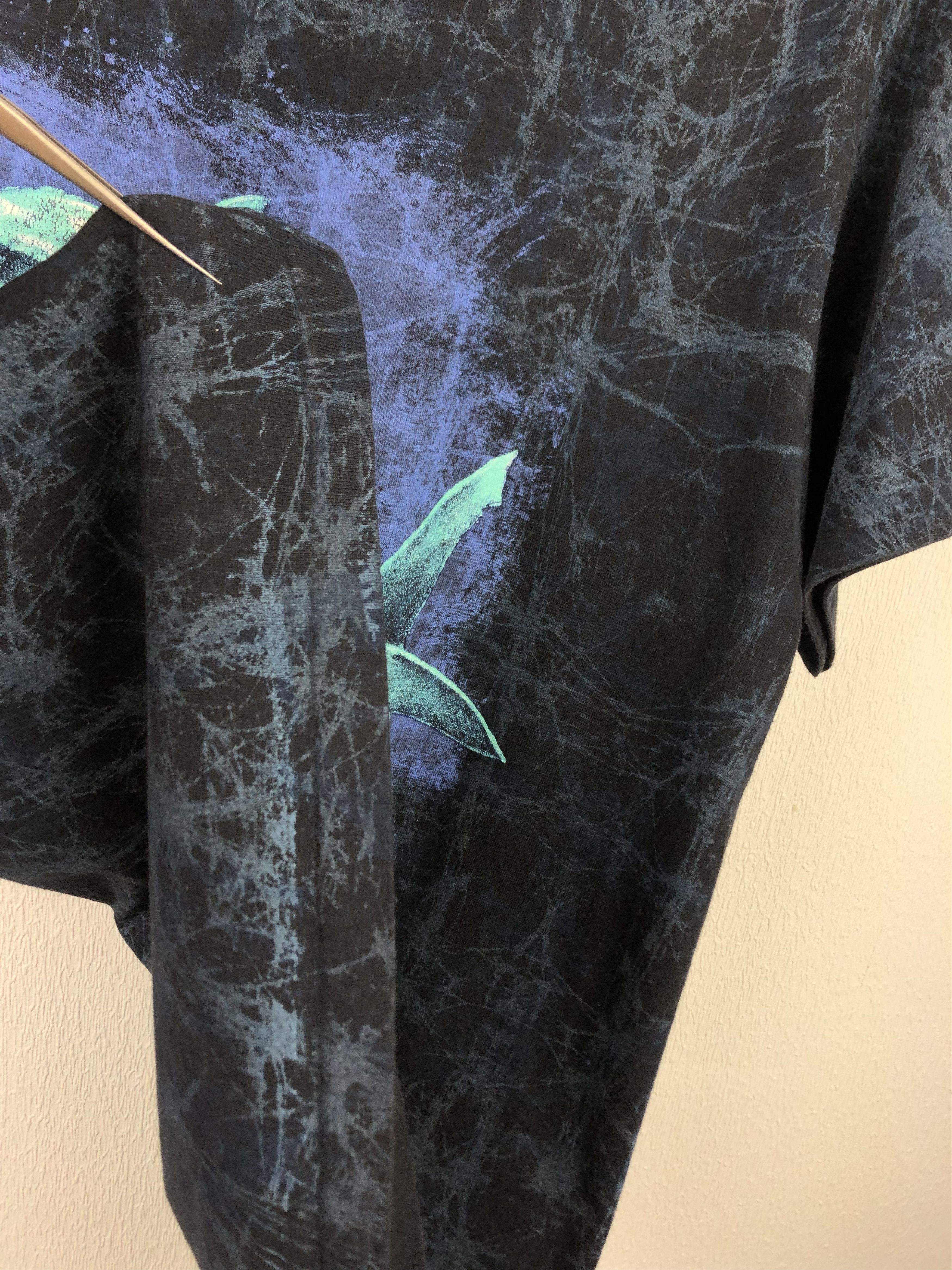 Vintage Vintage All Over Print Shark Shirt Ocean Great White Tee Size US L / EU 52-54 / 3 - 10 Thumbnail