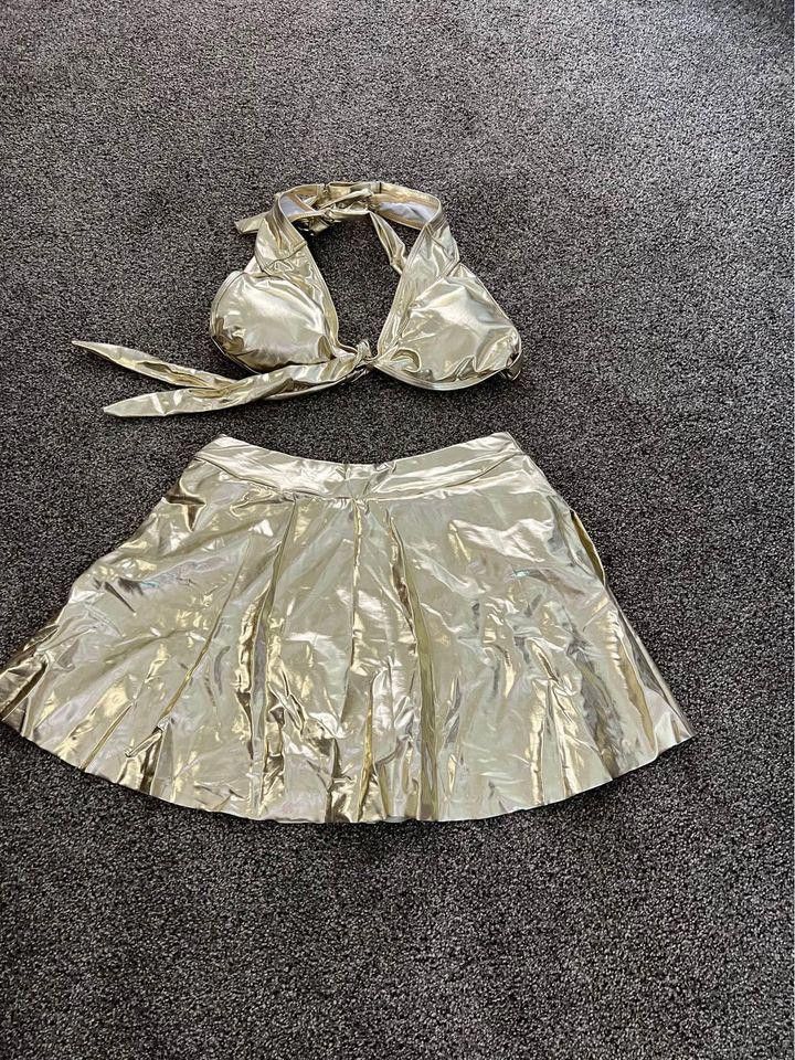 Designer Women’s swimsuit size 8 or 10 Gold Size ONE SIZE - 1 Preview