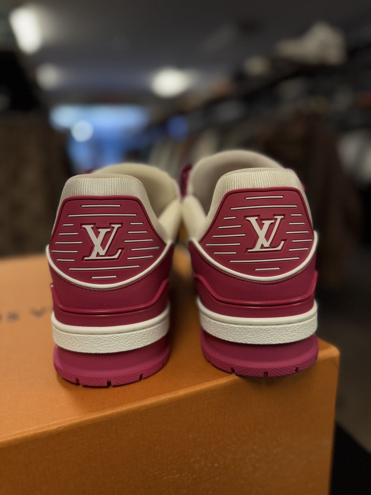 Louis Vuitton Louis Vuitton Low Top Pink Trainers Size 9LV/10US (NEW) Size US 10 / EU 43 - 8 Thumbnail