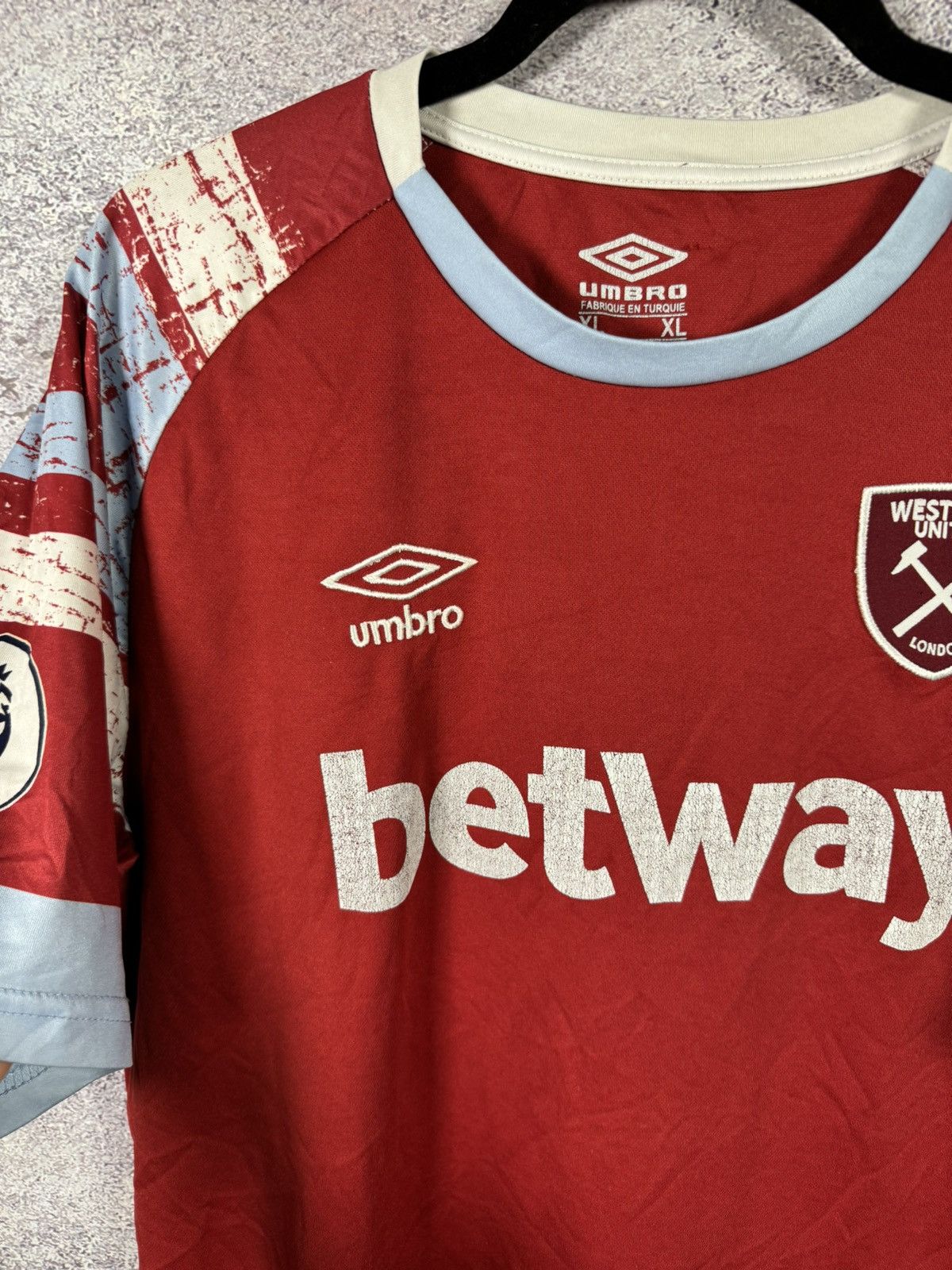 Vintage Vintage West Ham United 2022/23 Umbro Fan Jersey Blokcore XL Size US XL / EU 56 / 4 - 5 Thumbnail