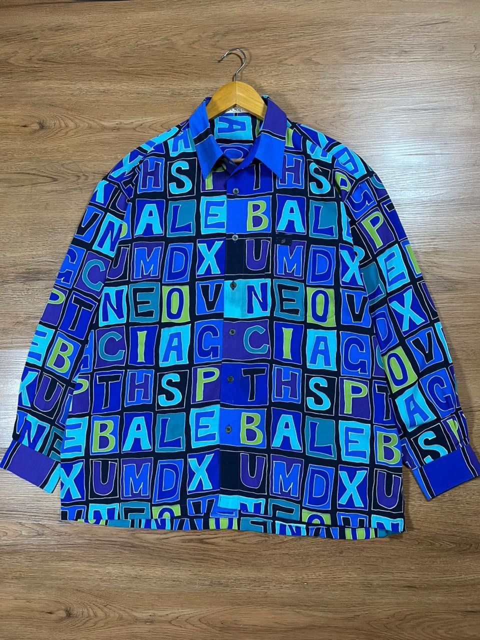 Balenciaga BALENCIAGA SILK SHIRT Size US L / EU 52-54 / 3 - 1 Thumbnail