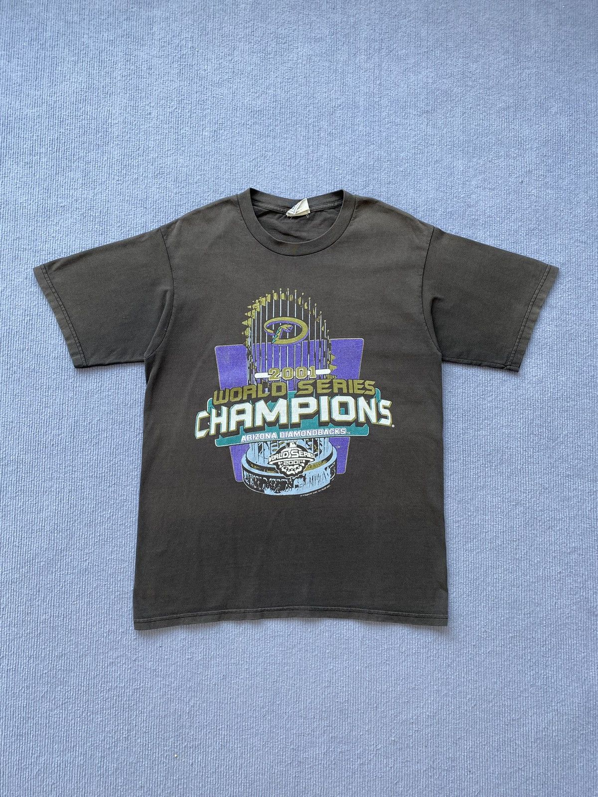 Lee Faded Black 2001 World Series Champions Arizona Diamondbacks Size US M / EU 48-50 / 2 - 3 Thumbnail