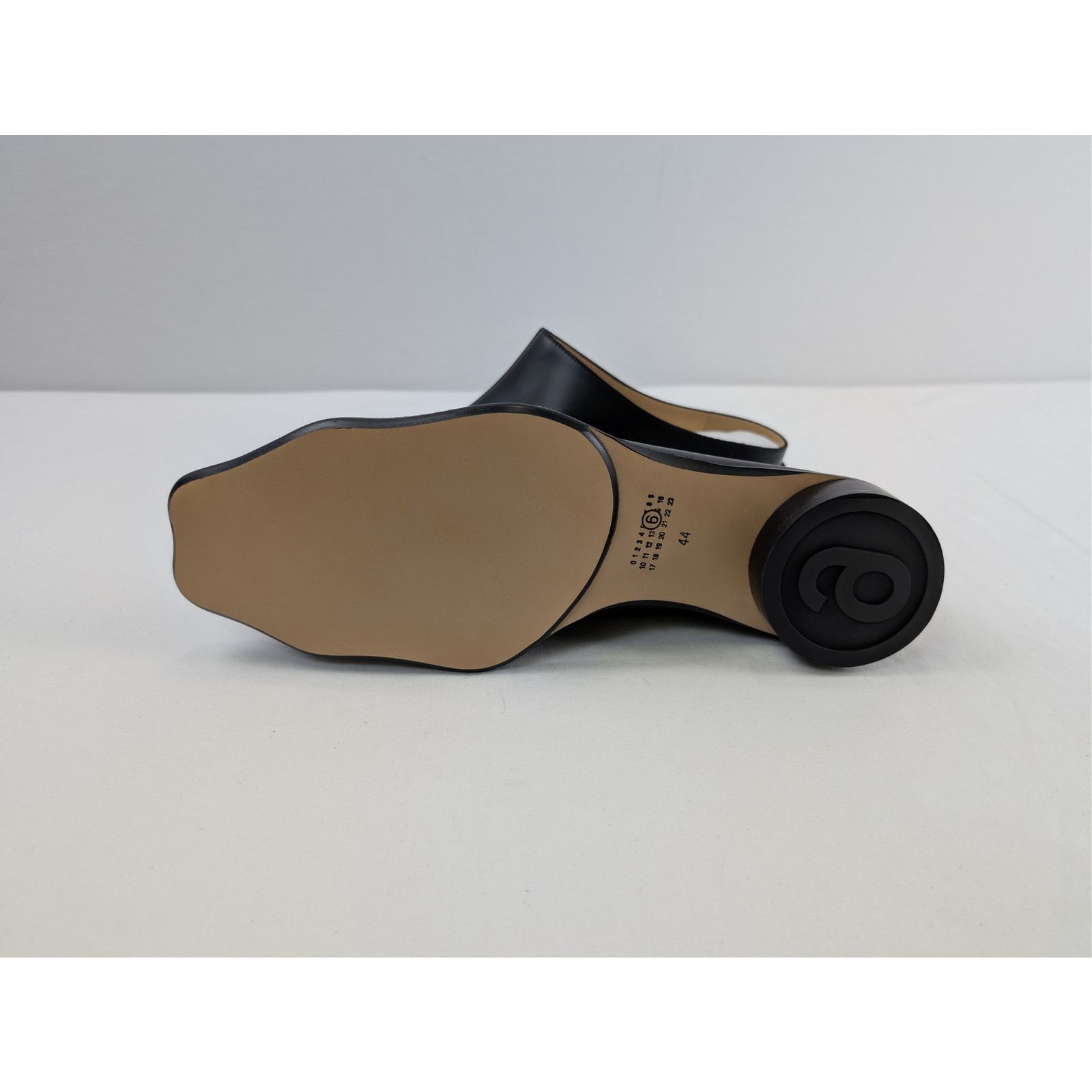 Maison Margiela o1rshd1 MM6 Maison Margiela Leather Mules Sandals Slippers Size US 11 / EU 44 - 11 Thumbnail