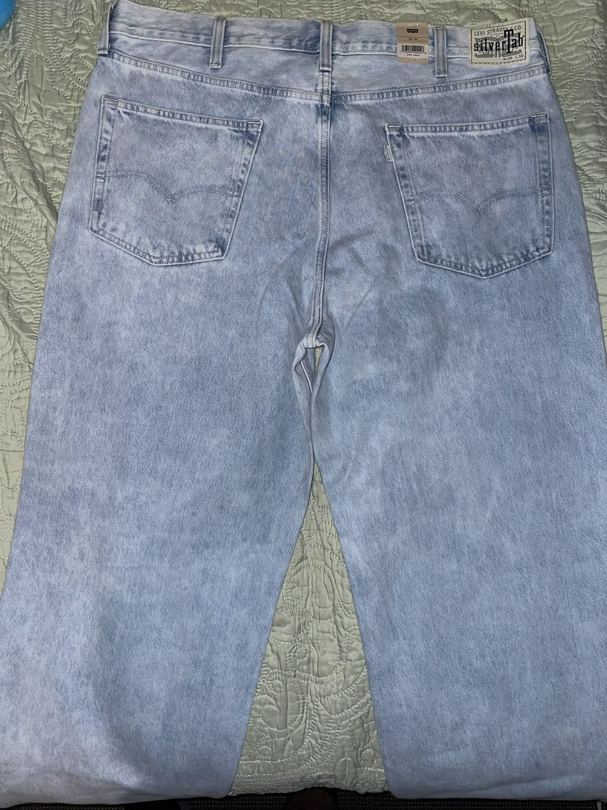 Levi's Levi’s Silvertab Loose Jeans Light Wash Brand New 38x30 Size US 38 / EU 54 - 2 Thumbnail