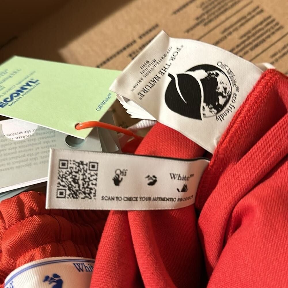 Off-White Off-White Hand Logo Shorts Red M Size US 30 / EU 46 - 12 Thumbnail