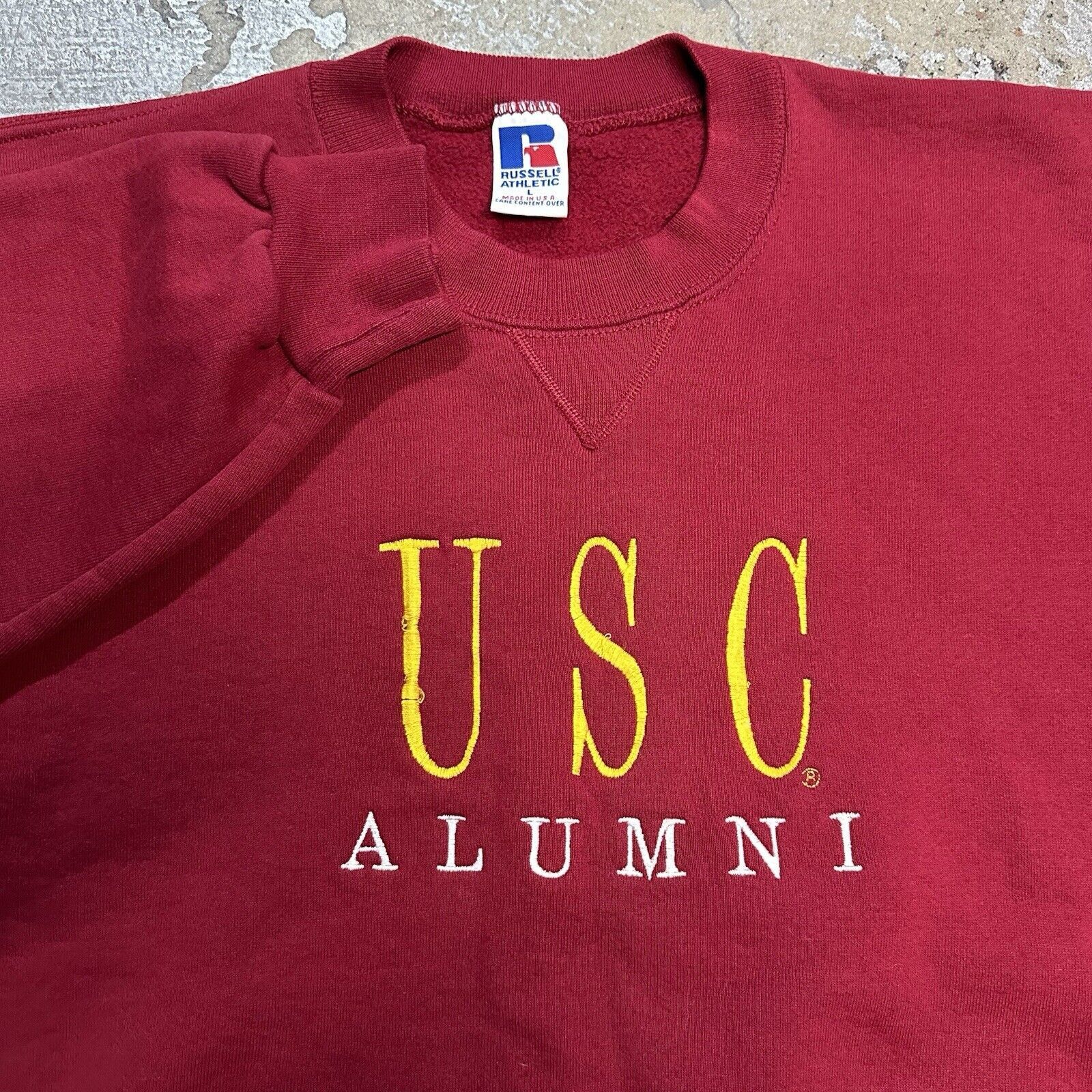 Russell Athletic × Vintage Vintage 90s Russell Athletic USC Trojans Alumni Sweatshirt Size US M / EU 48-50 / 2 - 2 Thumbnail